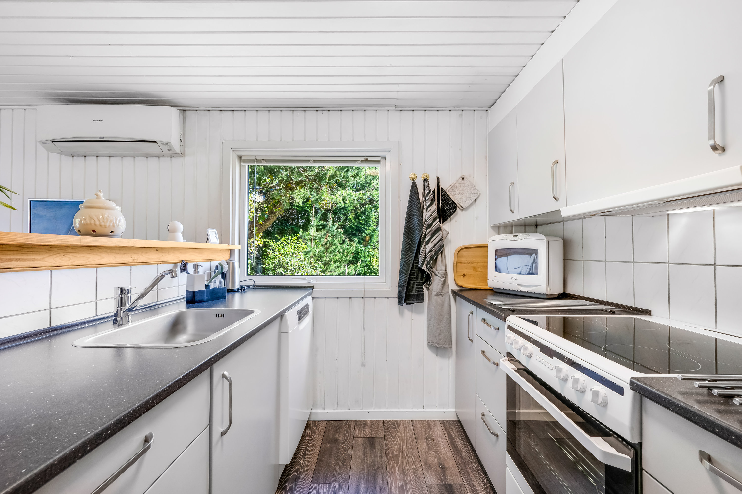 Fremhævet køkken billede i fuldskærmstilstand. Billede af Grævlingevej 17, 6893 Hemmet