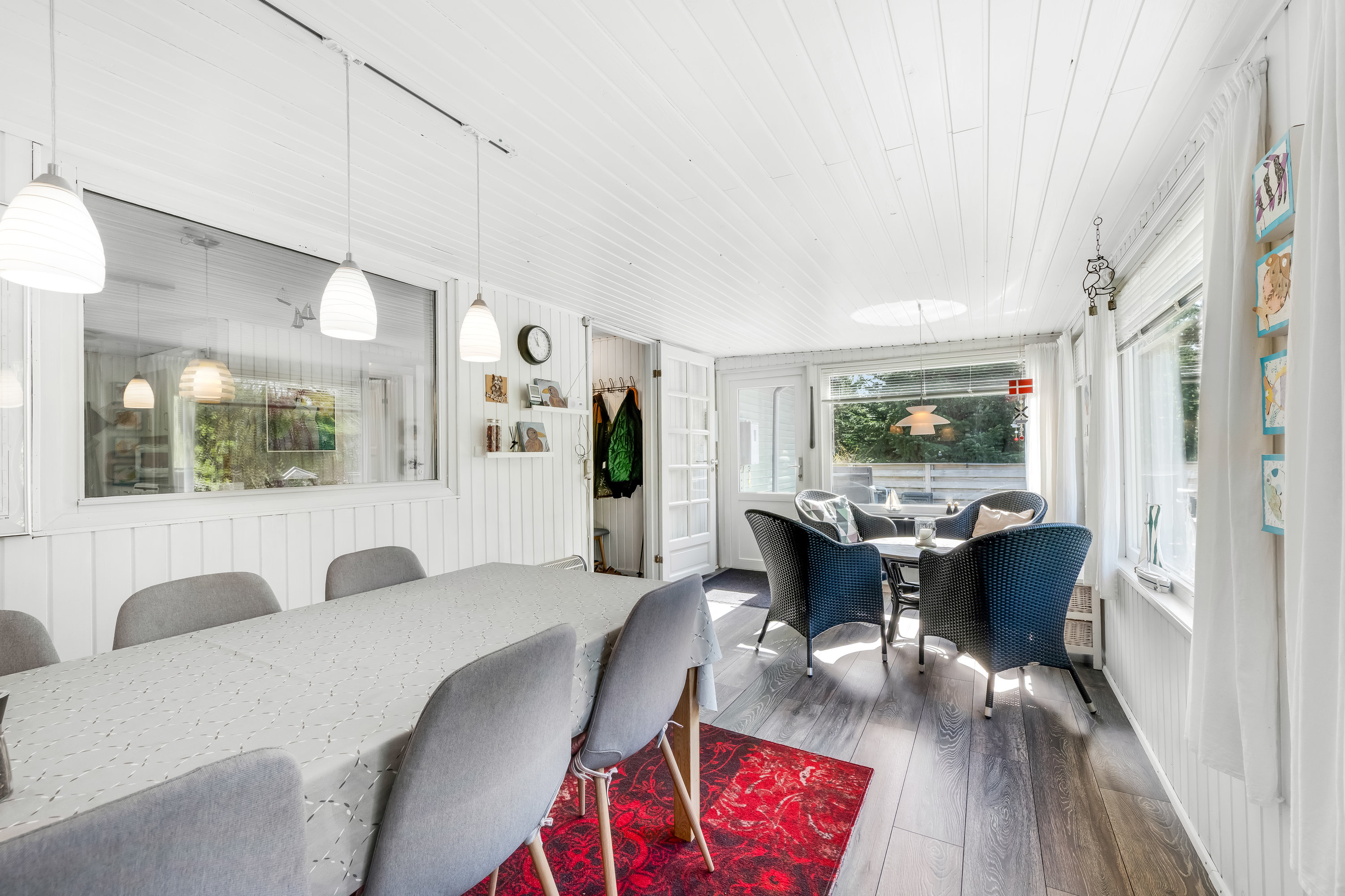 Fremhævet stue billede i fuldskærmstilstand. Billede af Grævlingevej 17, 6893 Hemmet