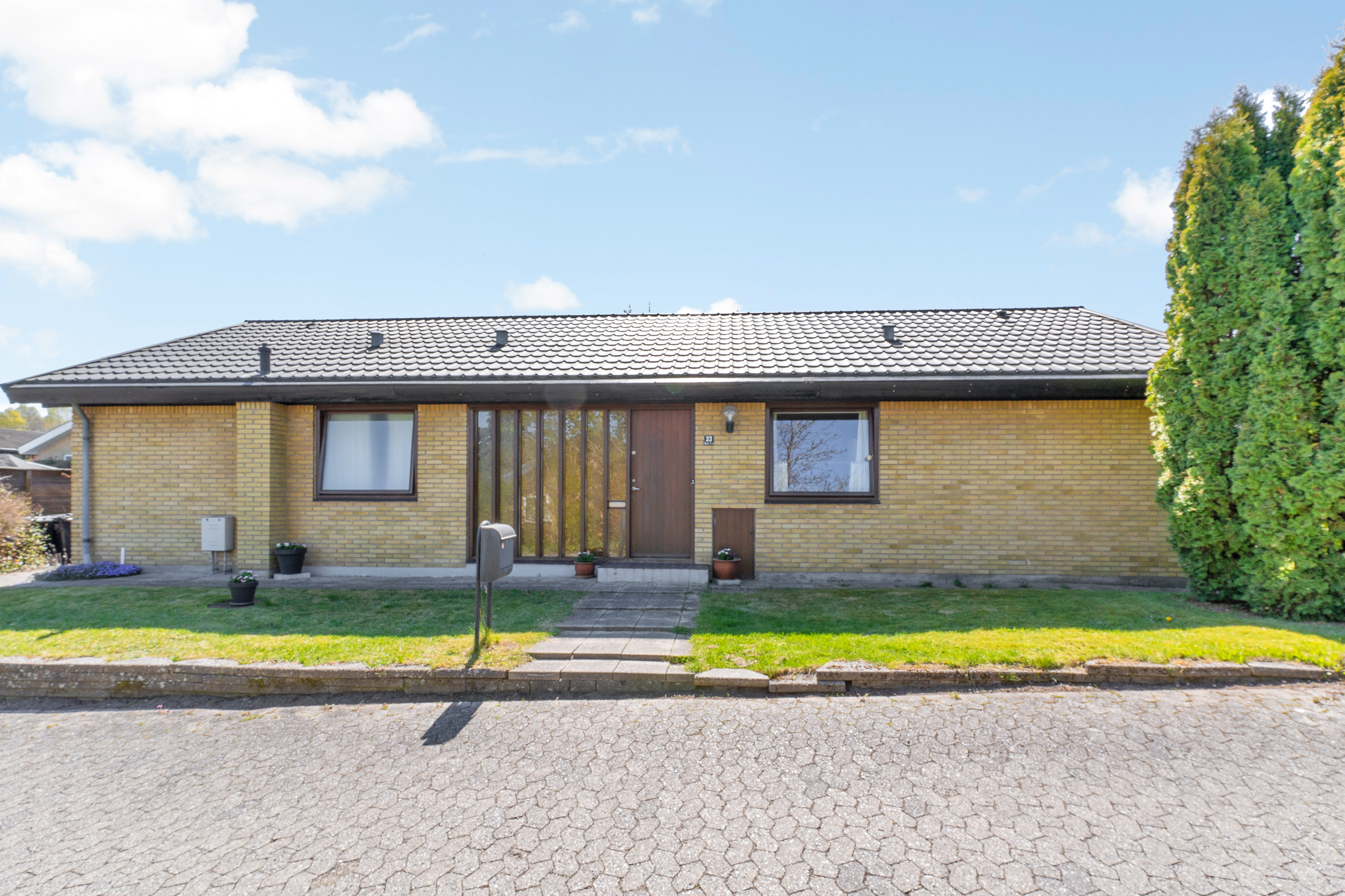 Fremhævet andet billede i fuldskærmstilstand. Billede af Axel Juels Alle 33, 2750 Ballerup