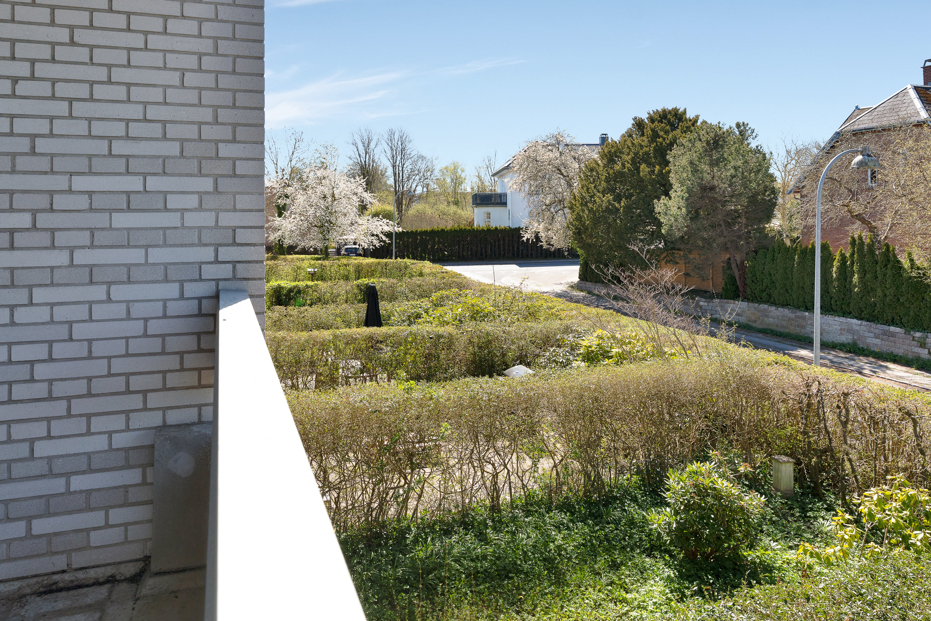 Fremhævet udsigt billede i fuldskærmstilstand. Billede af Højagerparken 93, st.., 2750 Ballerup