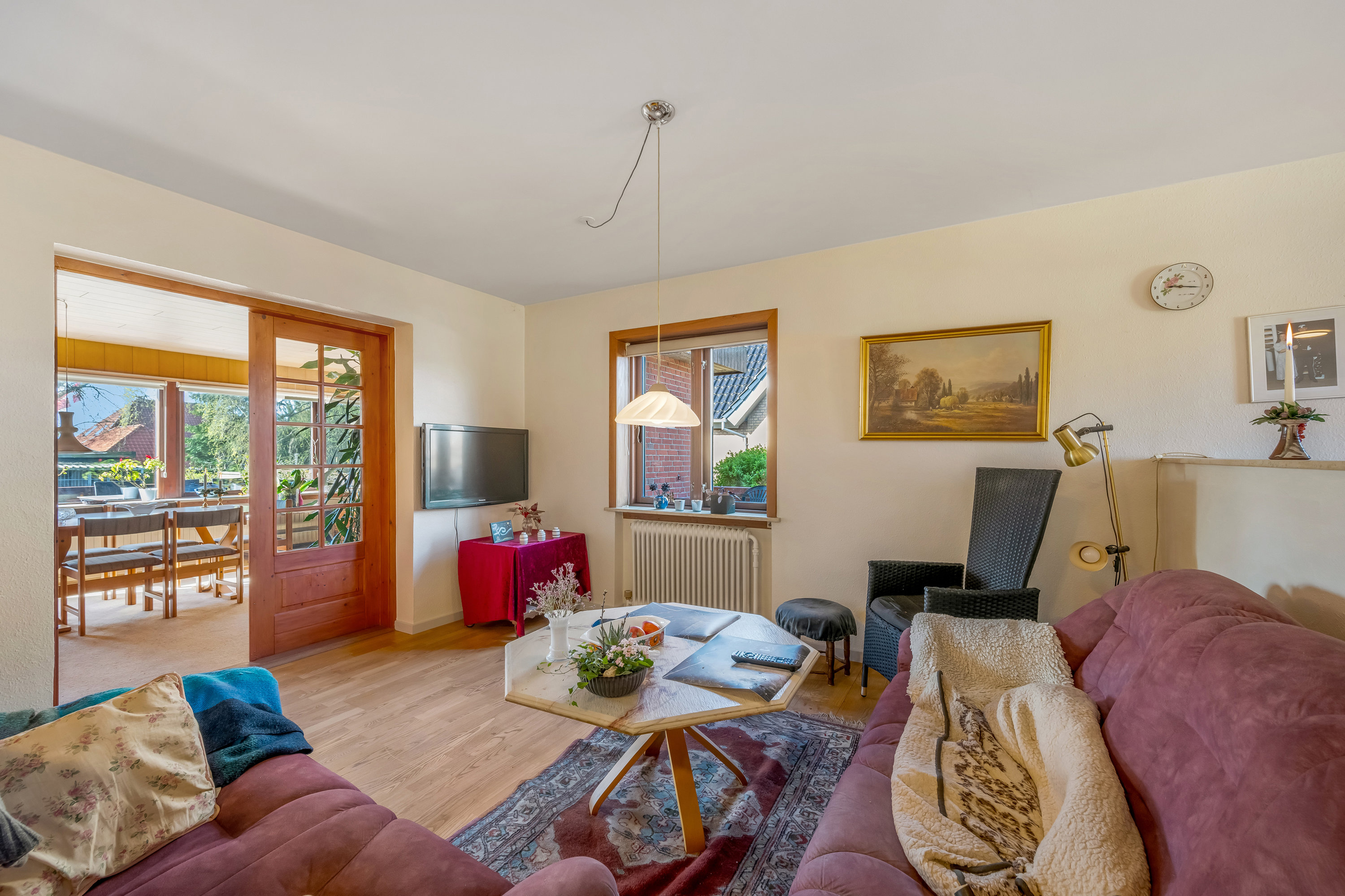 Fremhævet stue billede i fuldskærmstilstand. Billede af Østre Alle 6, 6900 Skjern