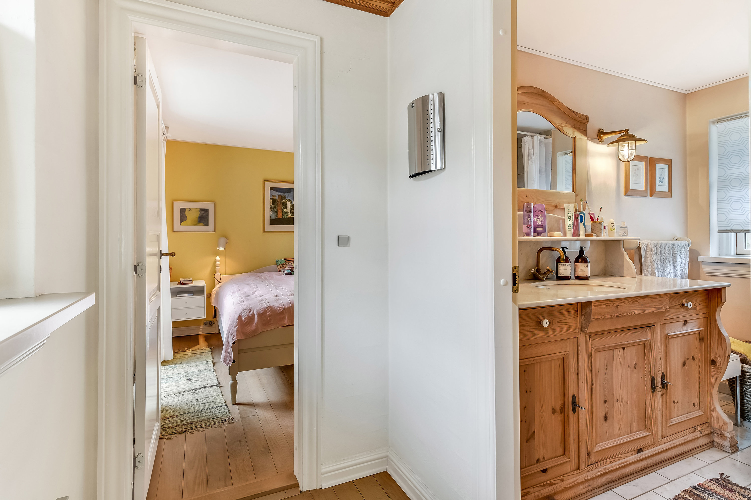 Fremhævet andet billede i fuldskærmstilstand. Billede af Kallesmærskvej 19, 6857 Blåvand