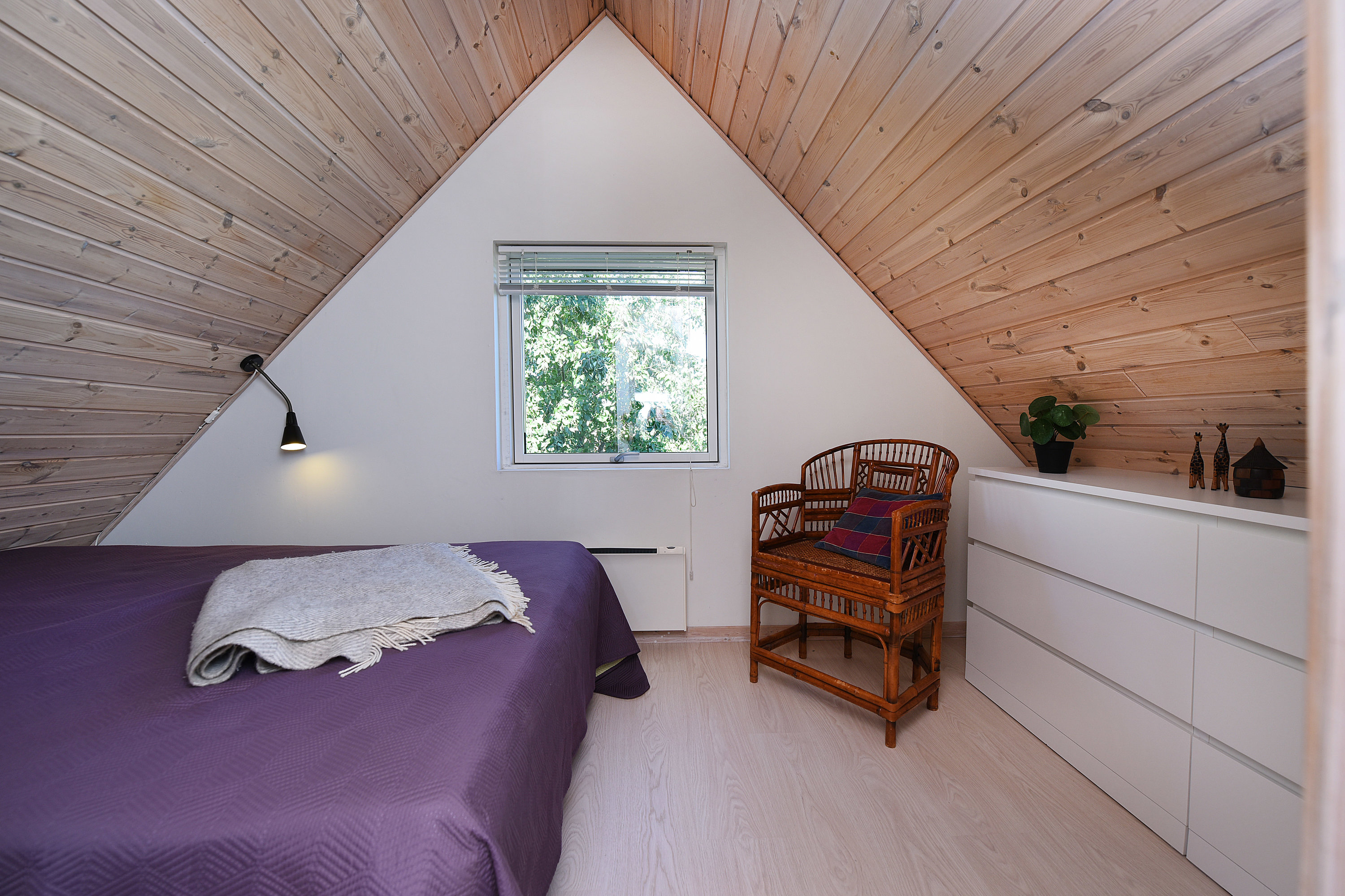 Fremhævet  billede i fuldskærmstilstand. Billede af Hasselvænget 10, Dyngby Strand, 8300 Odder