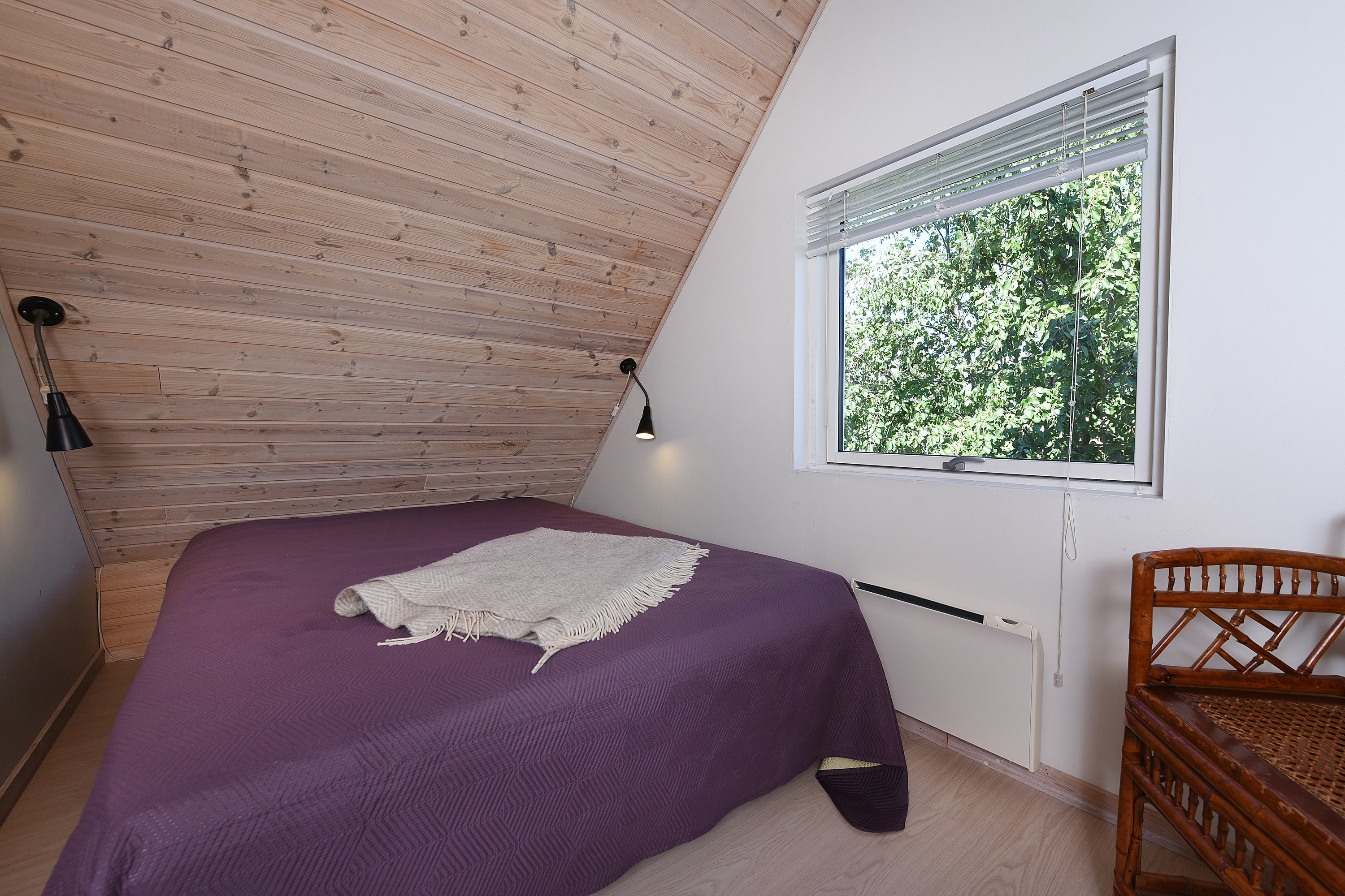 Fremhævet  billede i fuldskærmstilstand. Billede af Hasselvænget 10, Dyngby Strand, 8300 Odder