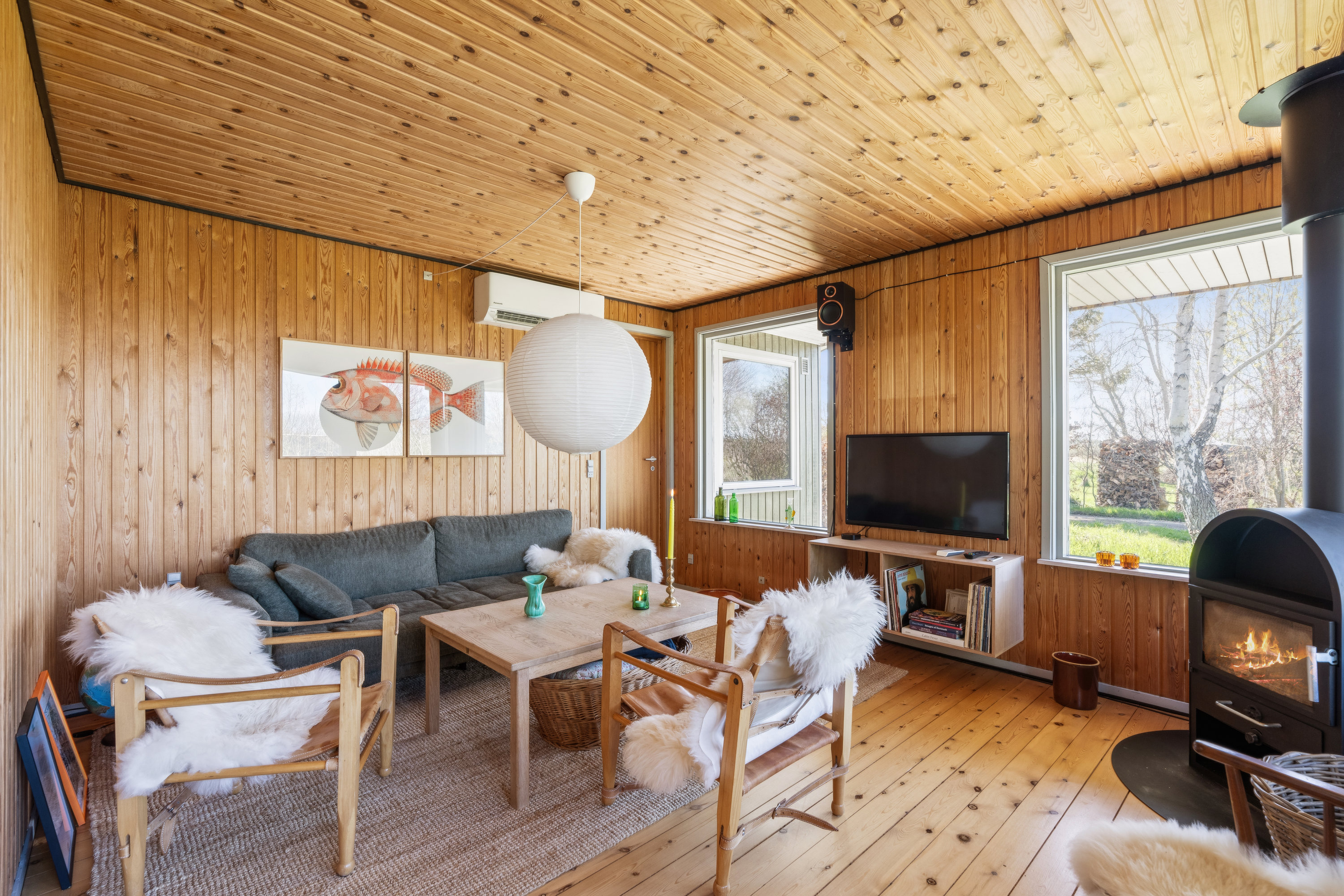 Fremhævet stue billede i fuldskærmstilstand. Billede af Vestensøvej 40, Elsegårde, 8400 Ebeltoft