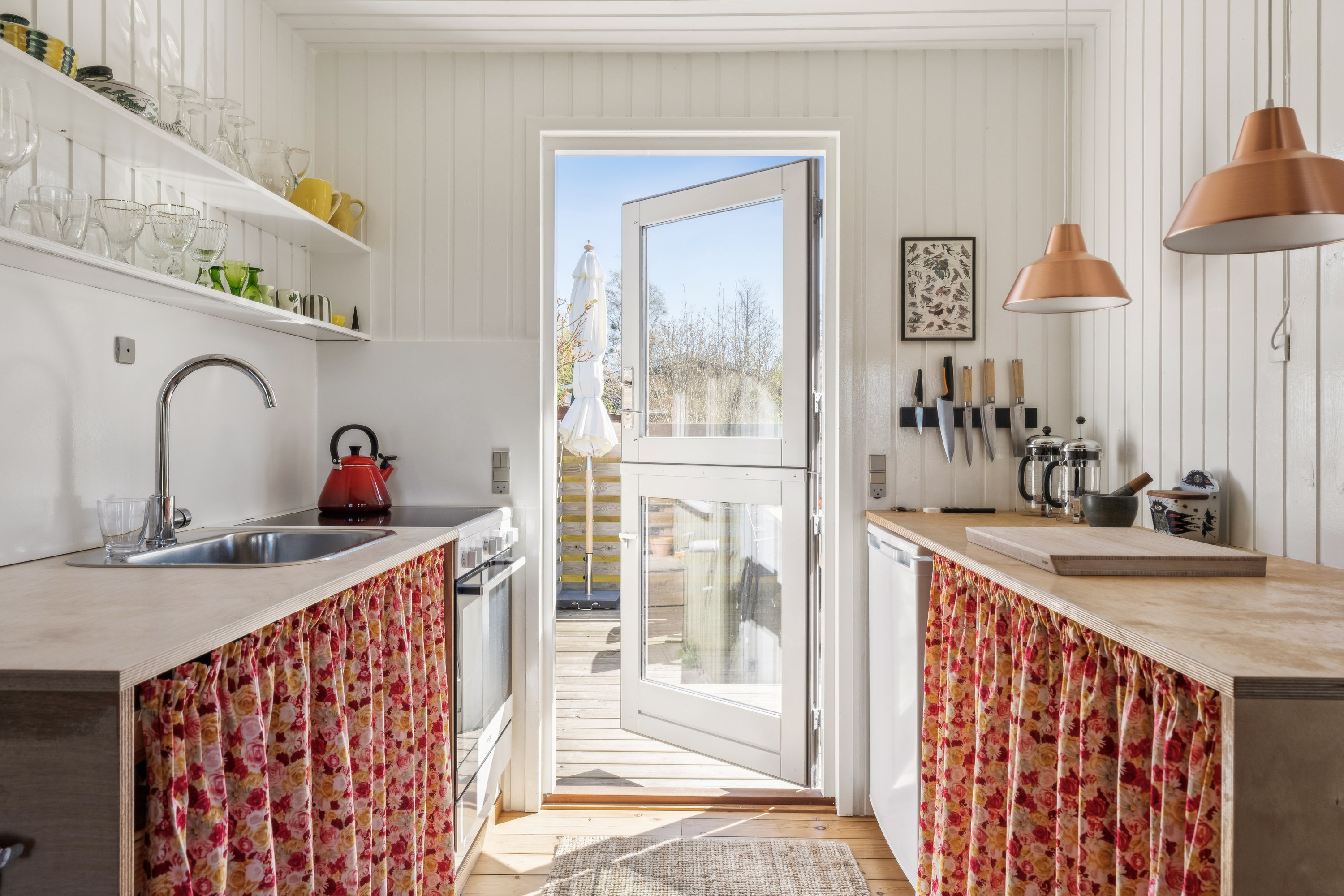 Fremhævet køkken billede i fuldskærmstilstand. Billede af Vestensøvej 40, Elsegårde, 8400 Ebeltoft