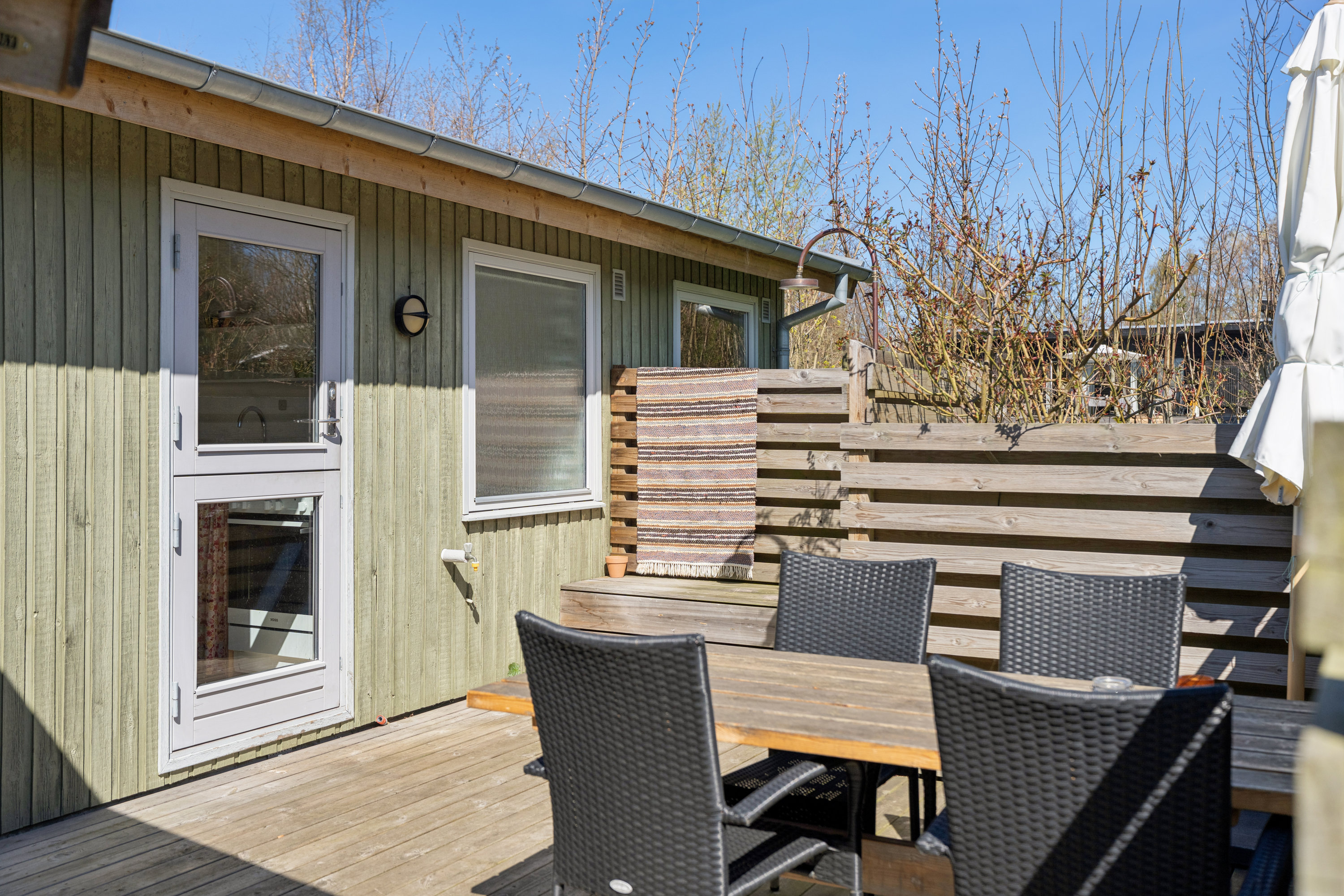 Fremhævet terrasse billede i fuldskærmstilstand. Billede af Vestensøvej 40, Elsegårde, 8400 Ebeltoft