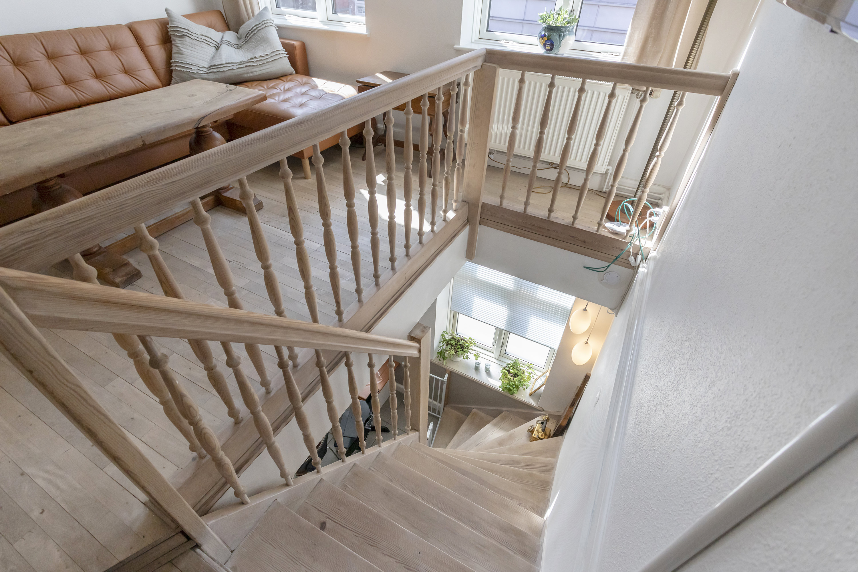 Fremhævet trappe billede i fuldskærmstilstand. Billede af Kirkegårdsvej 15, st.., 2300 København S