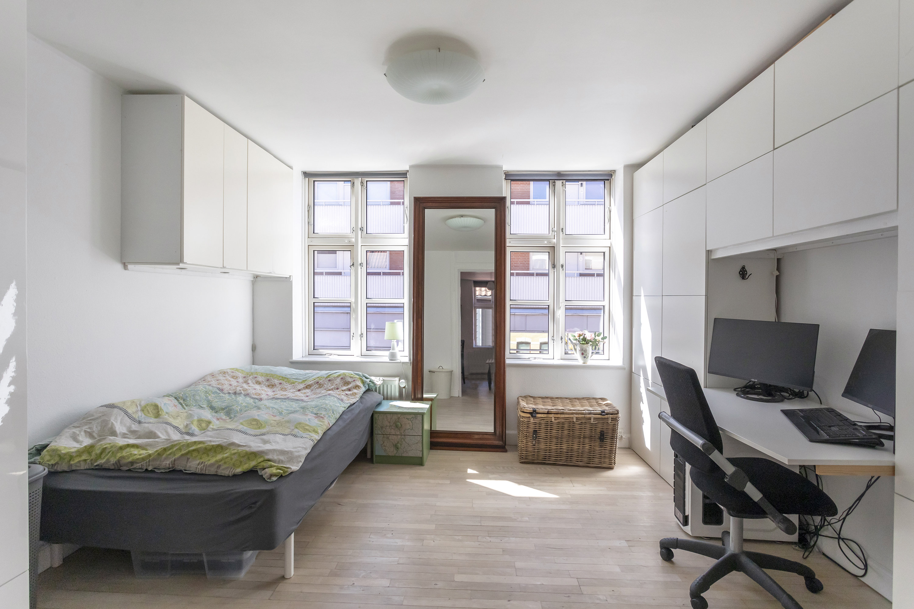 Fremhævet soveværelse billede i fuldskærmstilstand. Billede af Kirkegårdsvej 15, st.., 2300 København S