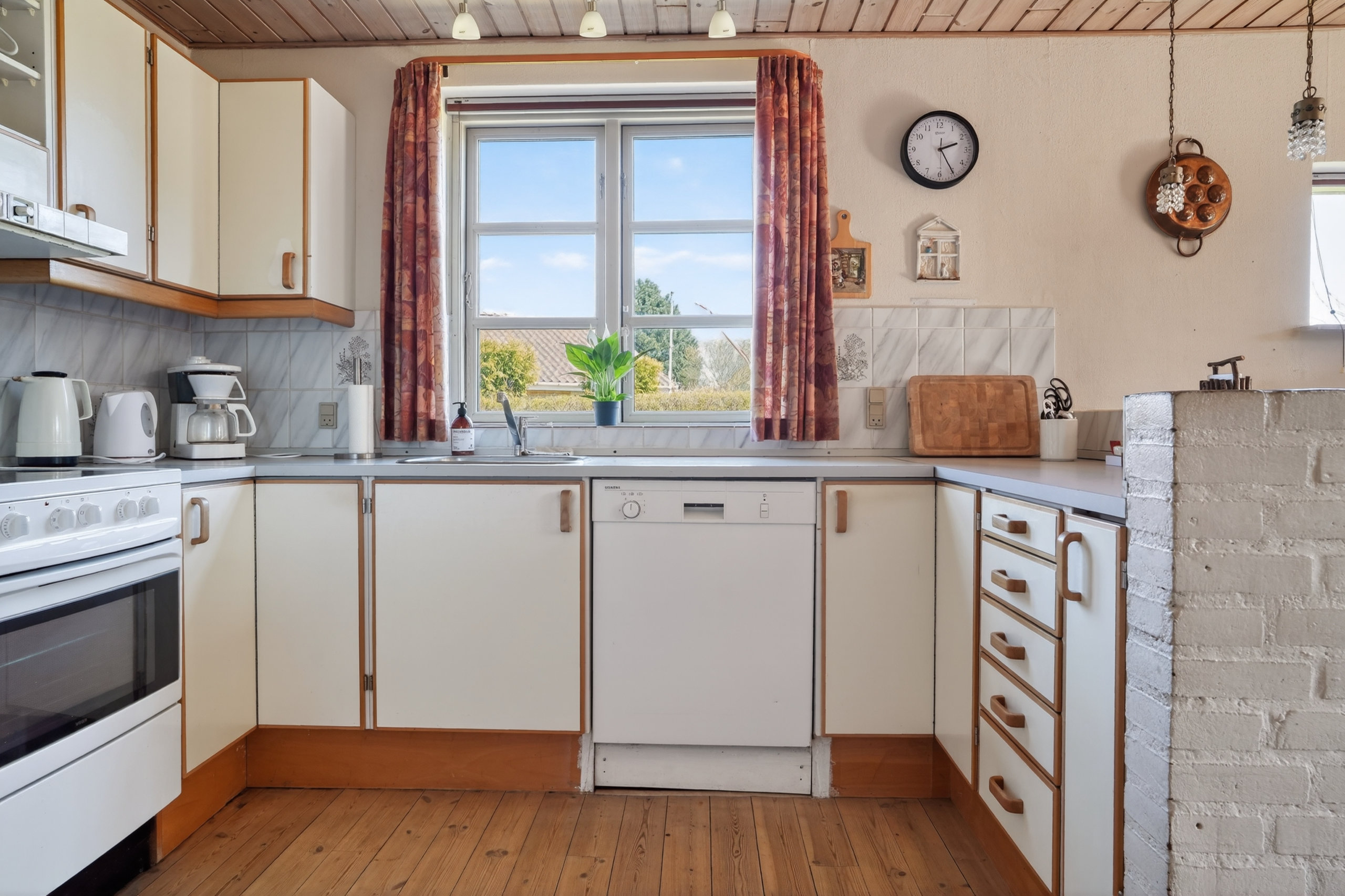 Fremhævet køkken billede i fuldskærmstilstand. Billede af Enøvej 47A, 4500 Nykøbing Sj