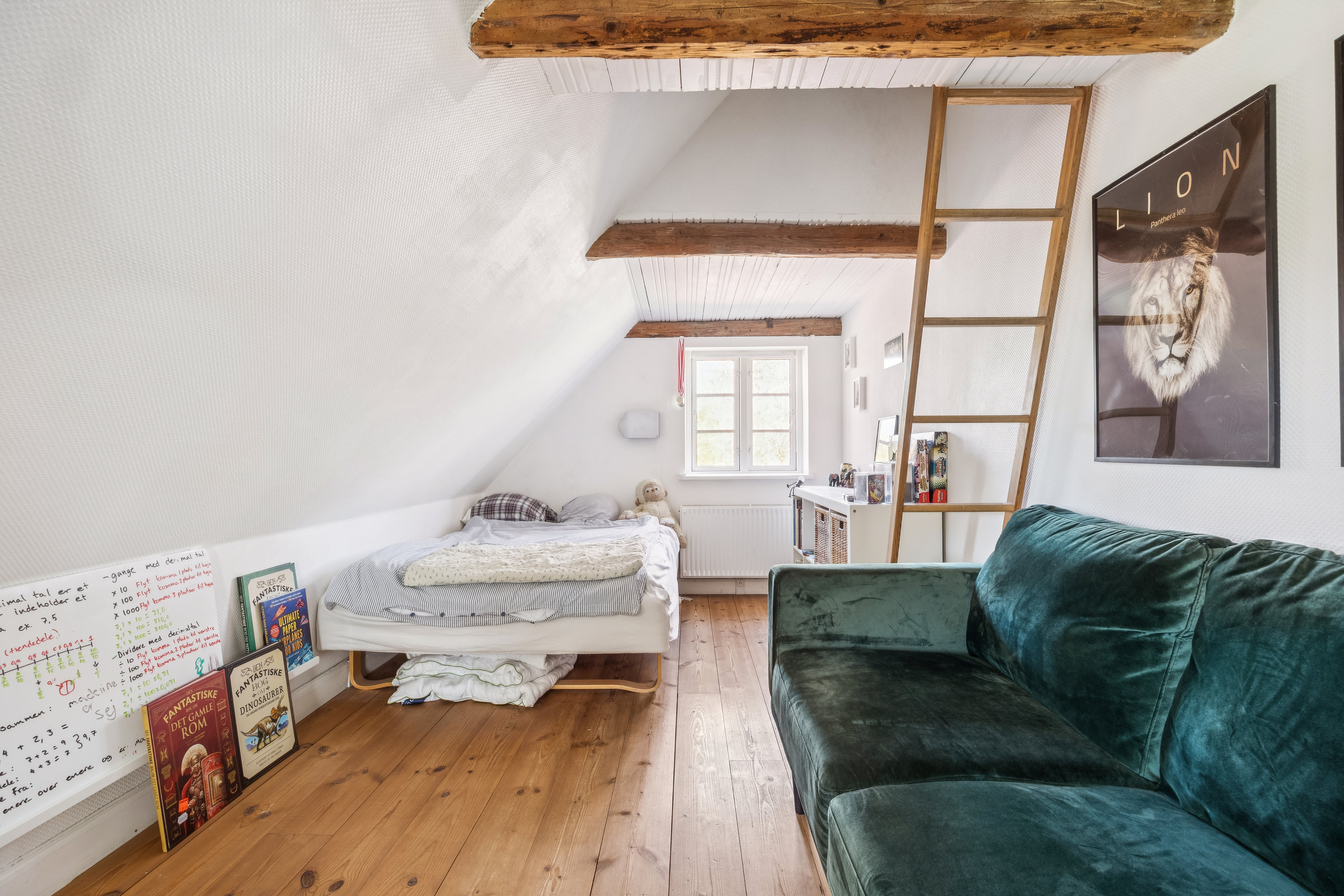 Fremhævet stue billede i fuldskærmstilstand. Billede af Overdrevsvejen 114, Lellinge, 4600 Køge