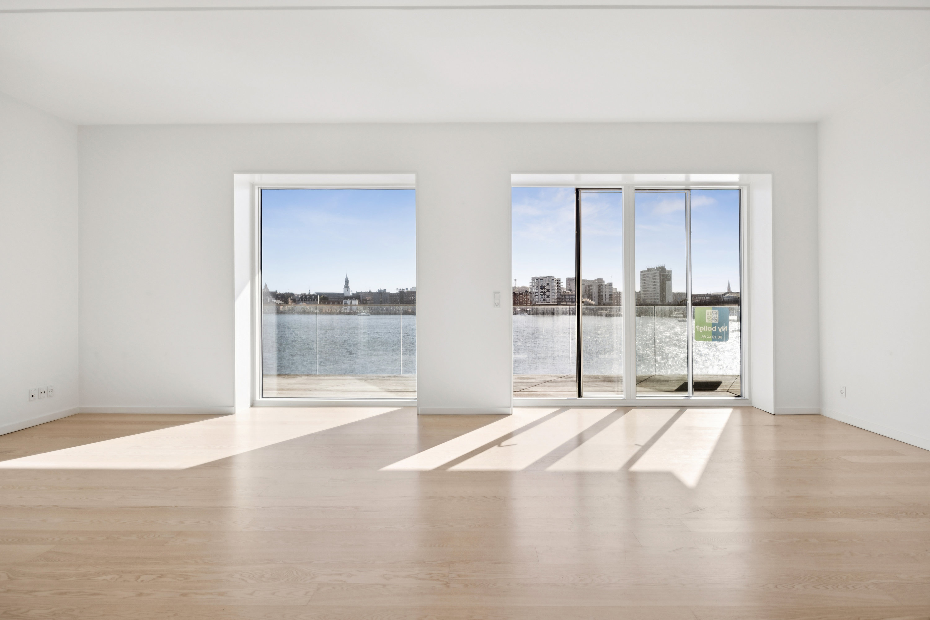 Fremhævet stue billede i fuldskærmstilstand. Billede af Havnegade 29, 2. th., 9400 Nørresundby