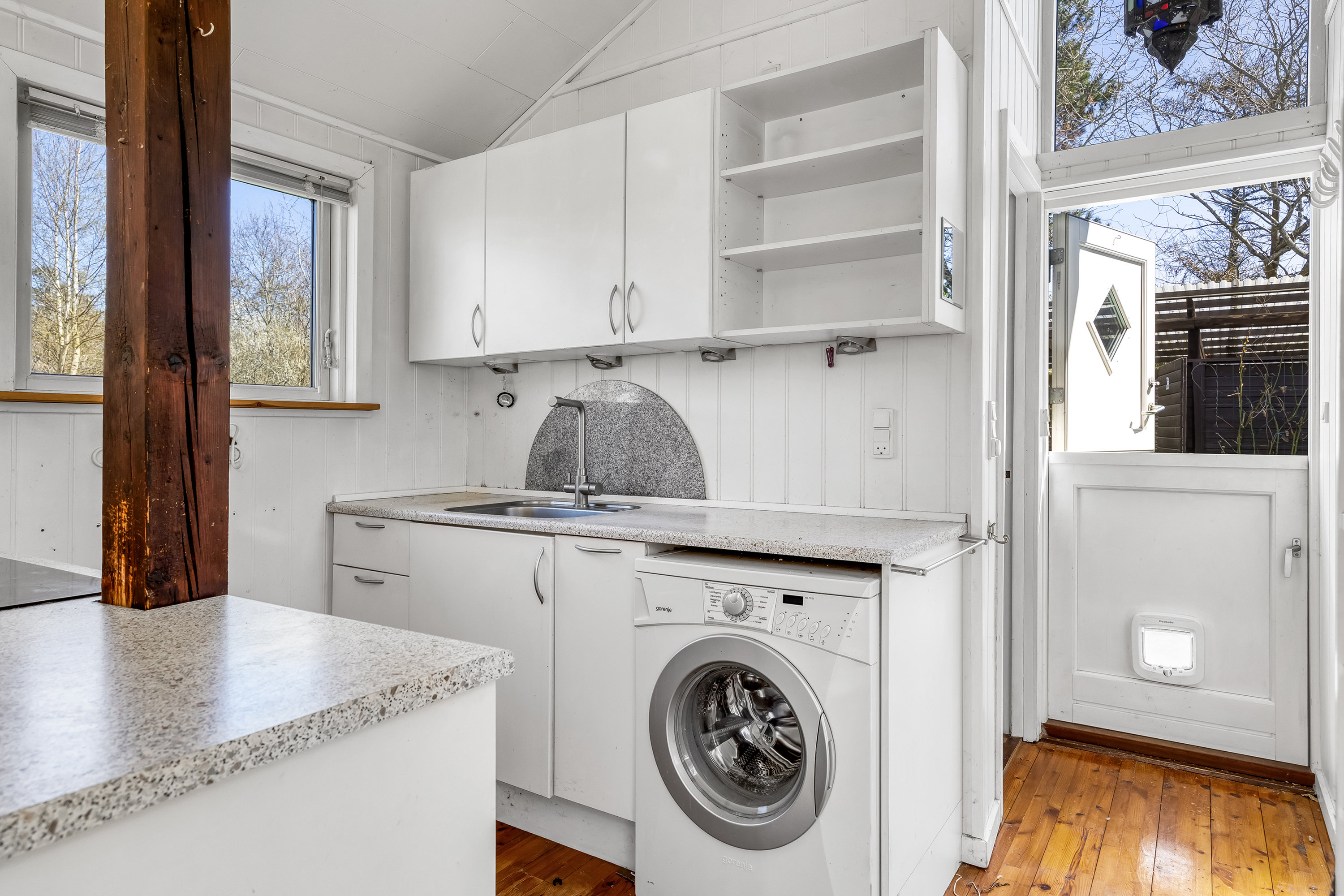 Fremhævet køkken billede i fuldskærmstilstand. Billede af Markskellet 6, 3210 Vejby