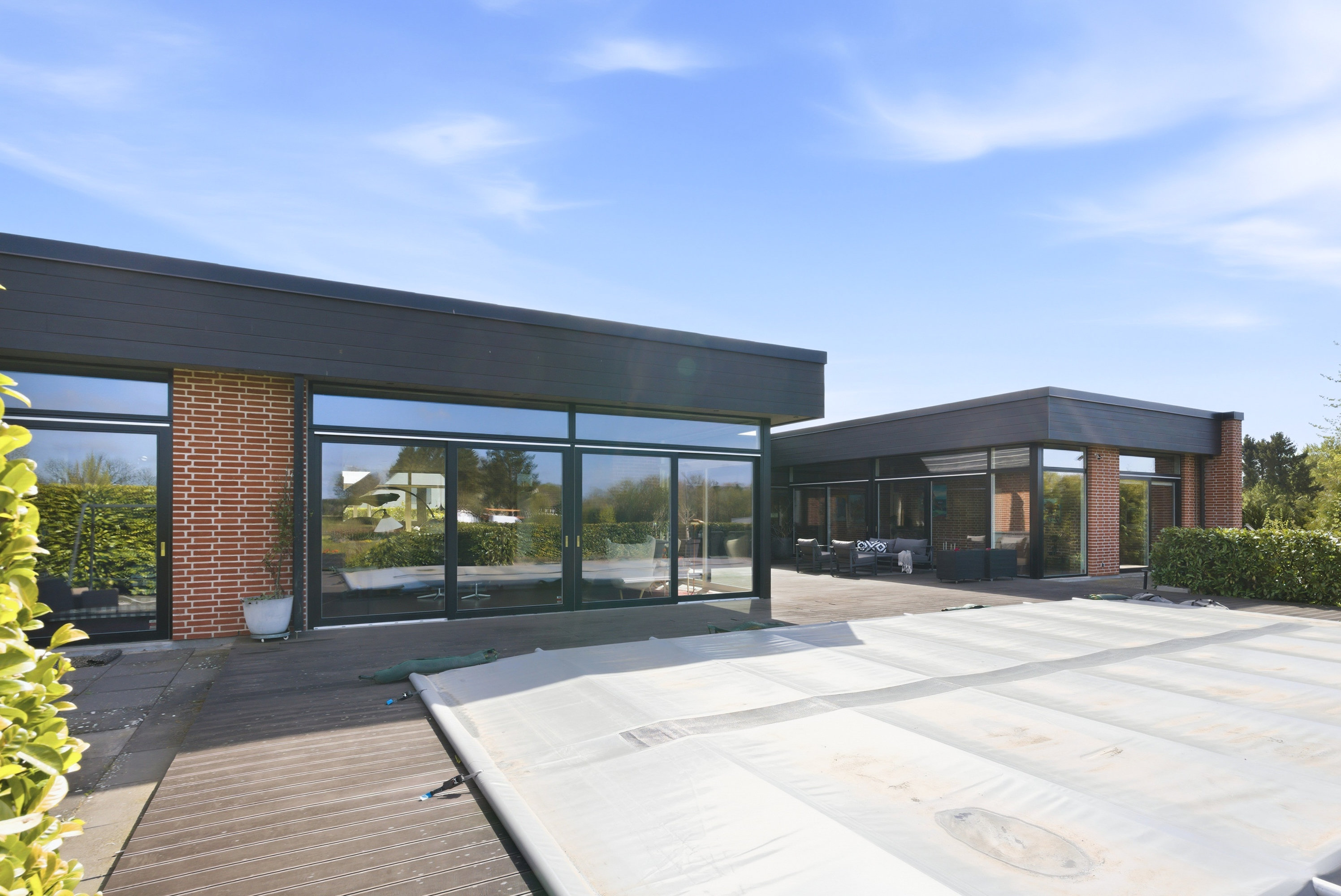 Fremhævet terrasse billede i fuldskærmstilstand. Billede af Overtvedvej 16, Allesø, 5270 Odense N