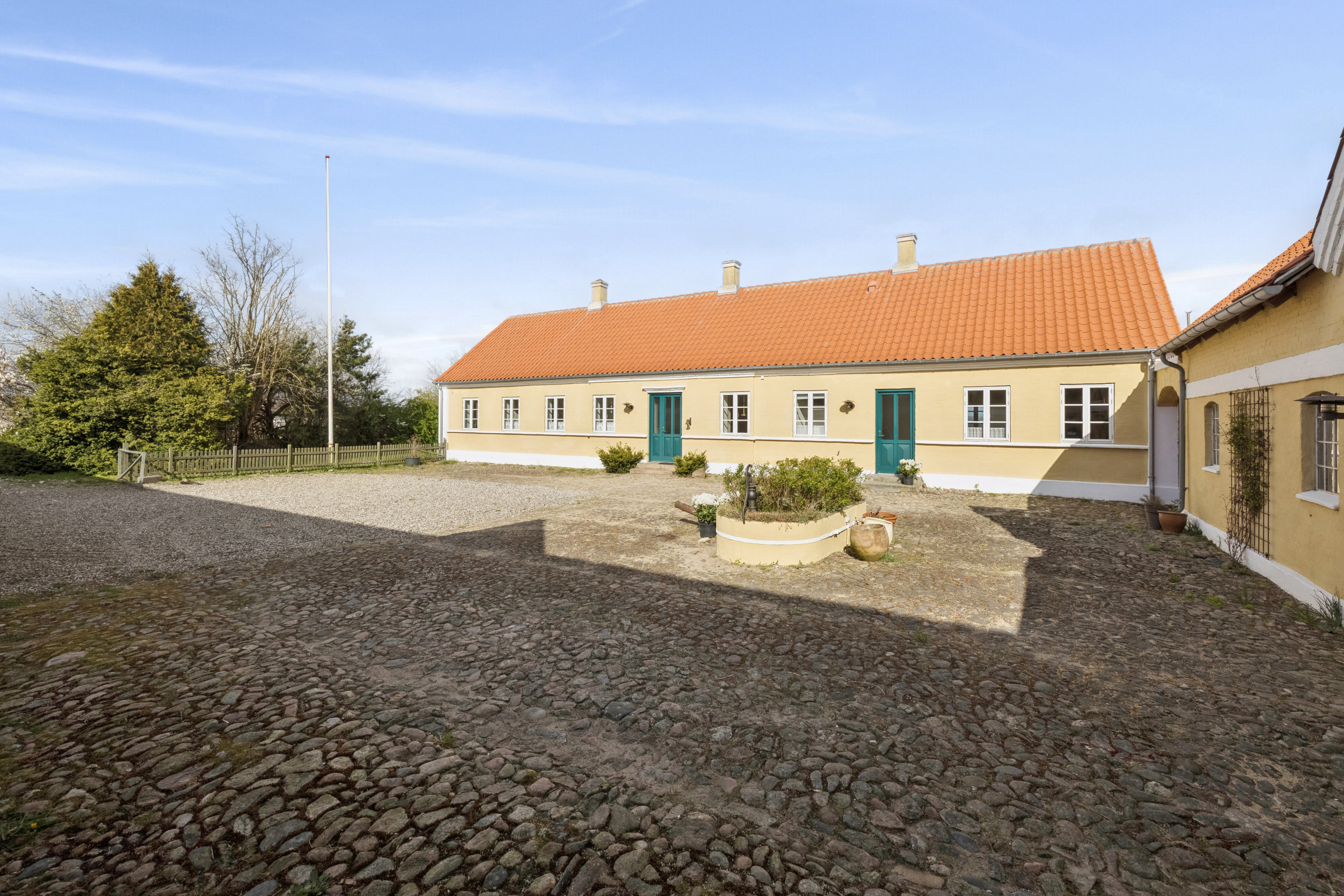Fremhævet andet billede i fuldskærmstilstand. Billede af Hjarbækvej 1A, Hjarbæk, 8831 Løgstrup
