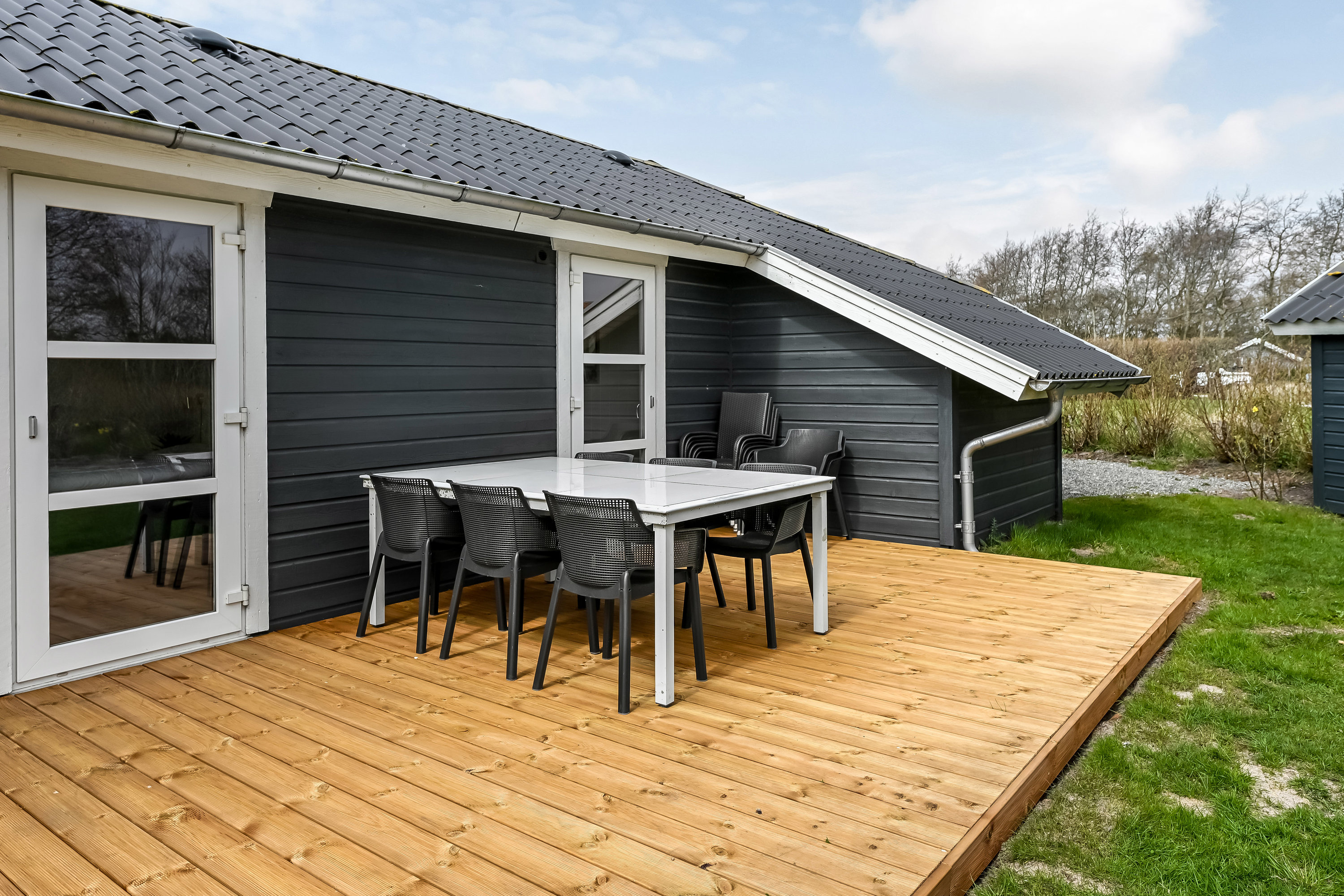 Fremhævet terrasse billede i fuldskærmstilstand. Billede af Grønnevej 15, 6857 Blåvand
