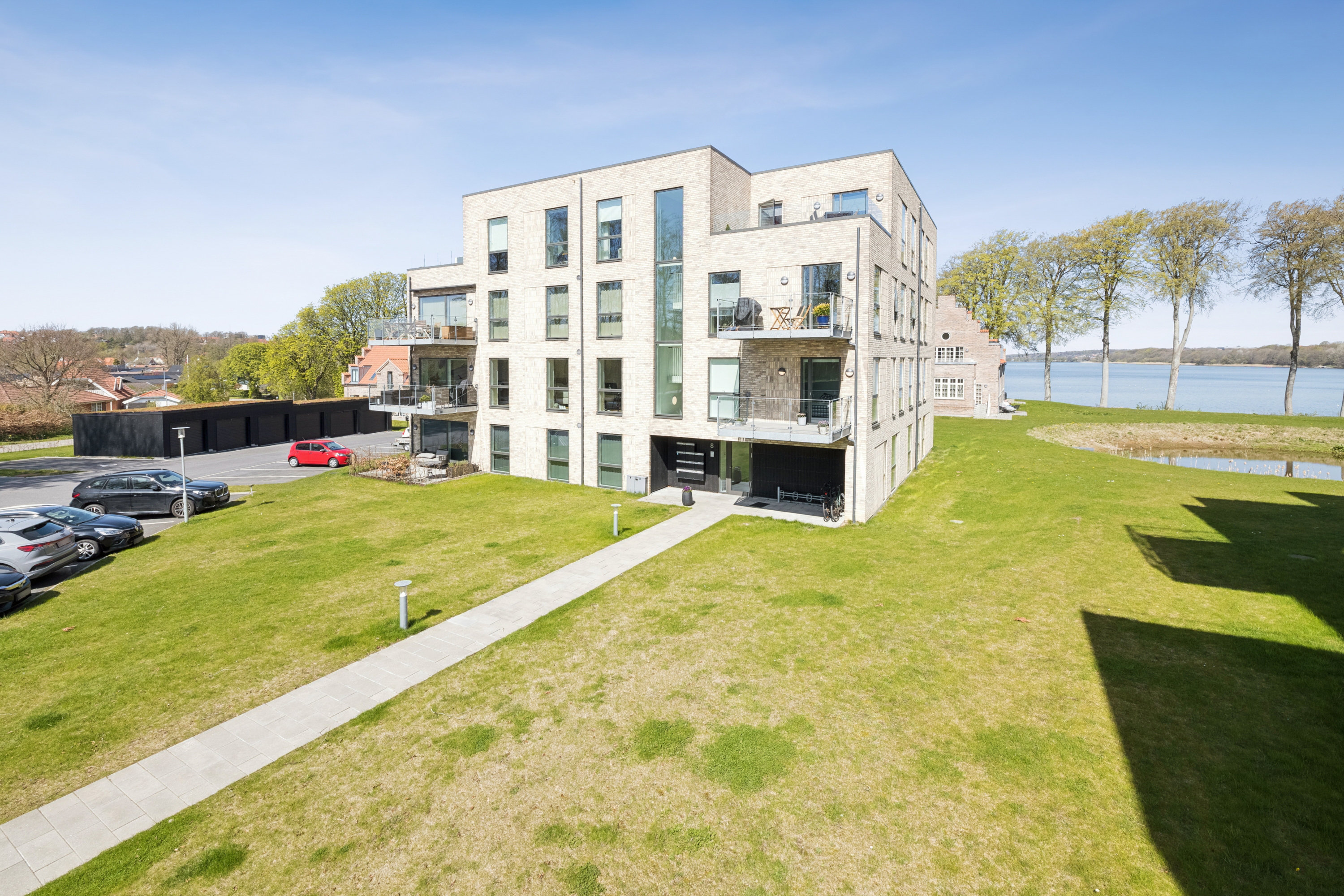 Fremhævet andet billede i fuldskærmstilstand. Billede af Teglgårdshaven 8, 3. 1., 8800 Viborg