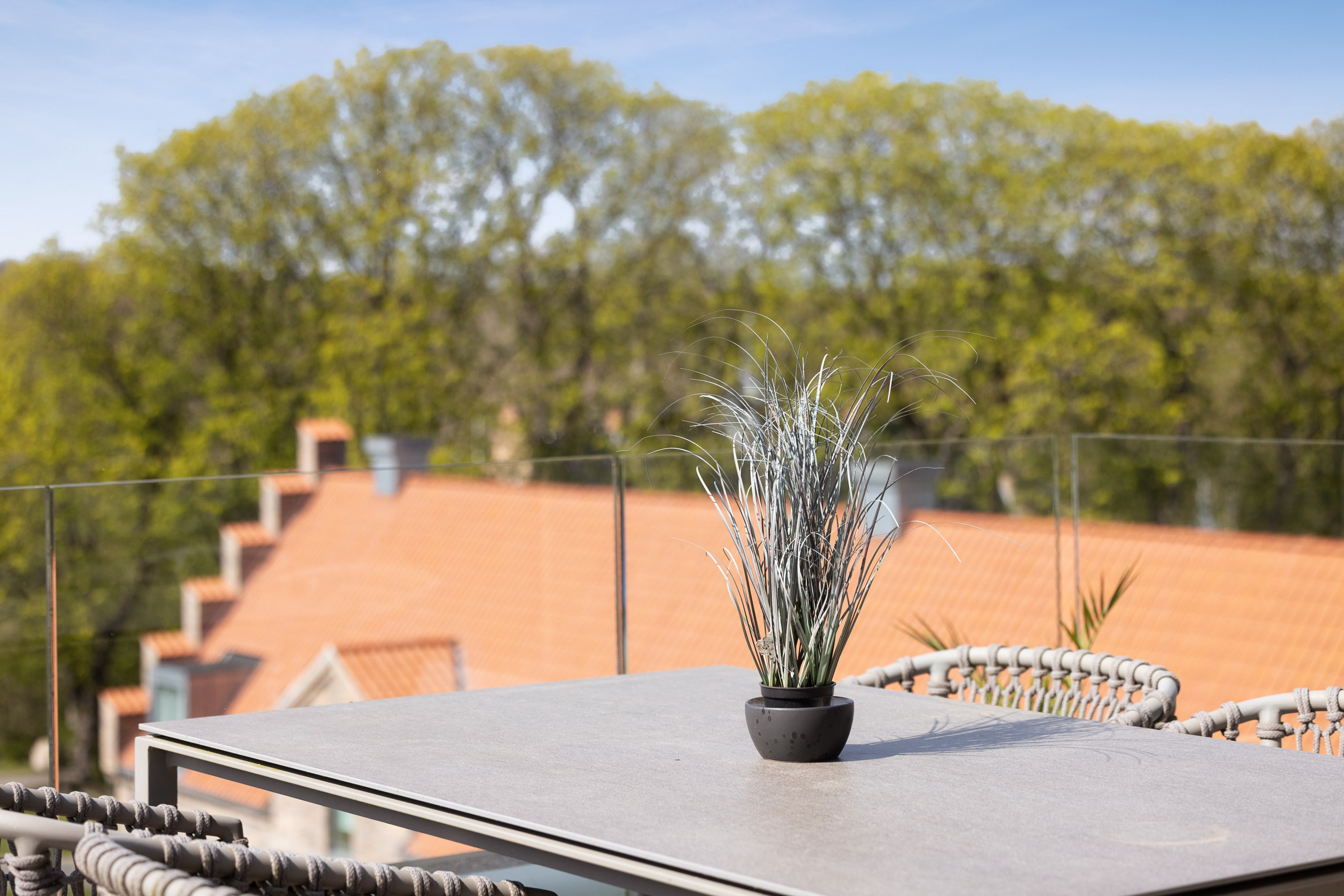 Fremhævet terrasse billede i fuldskærmstilstand. Billede af Teglgårdshaven 8, 3. 1., 8800 Viborg
