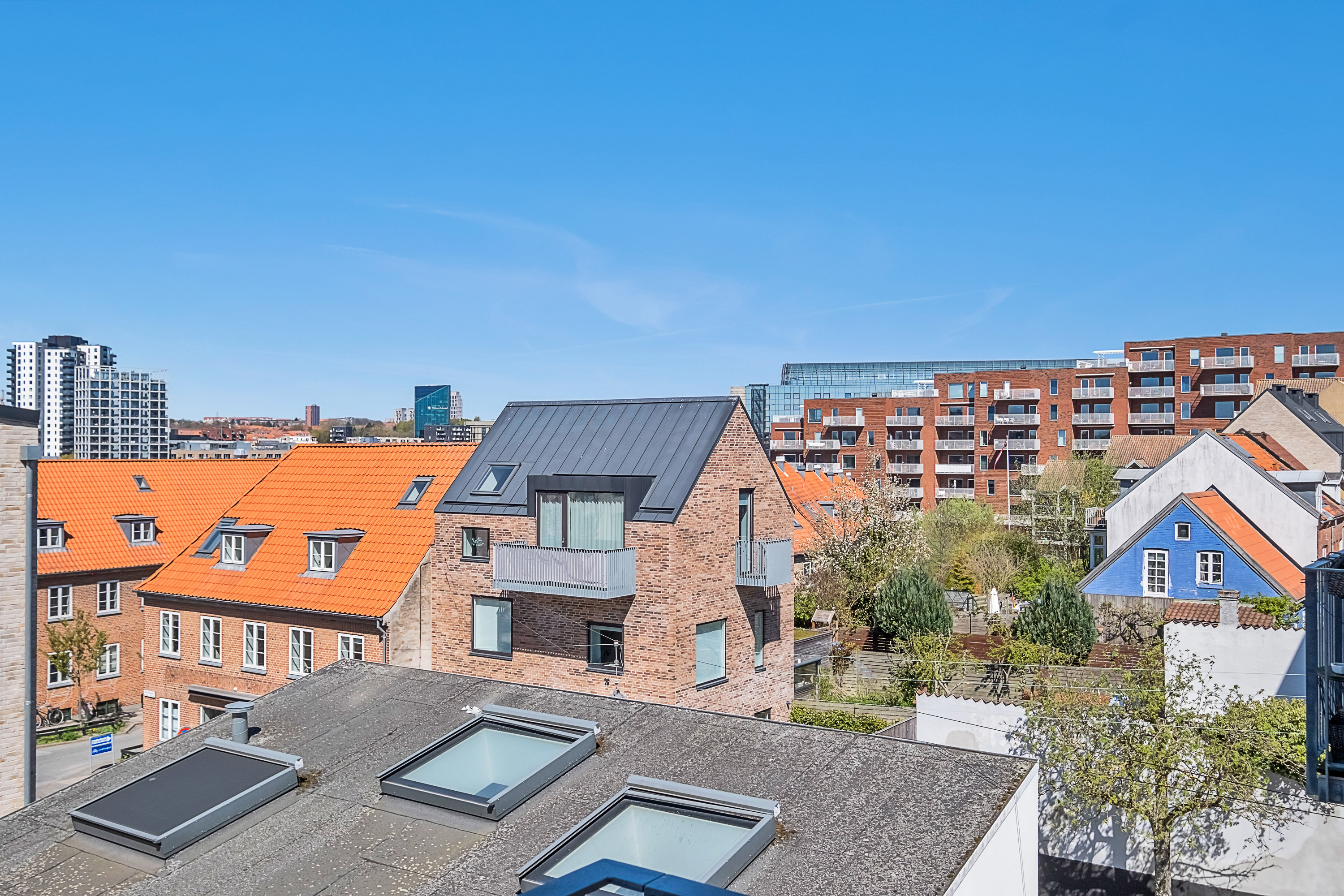 Fremhævet udsigt billede i fuldskærmstilstand. Billede af Valdemarsgade 52, 2. tv., 8000 Aarhus C