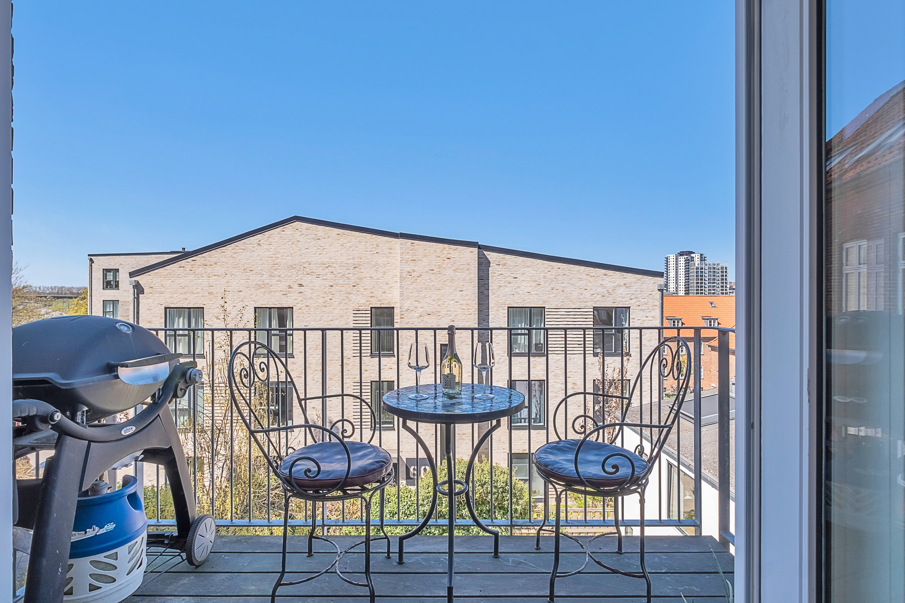 Fremhævet altan billede i fuldskærmstilstand. Billede af Valdemarsgade 52, 2. tv., 8000 Aarhus C