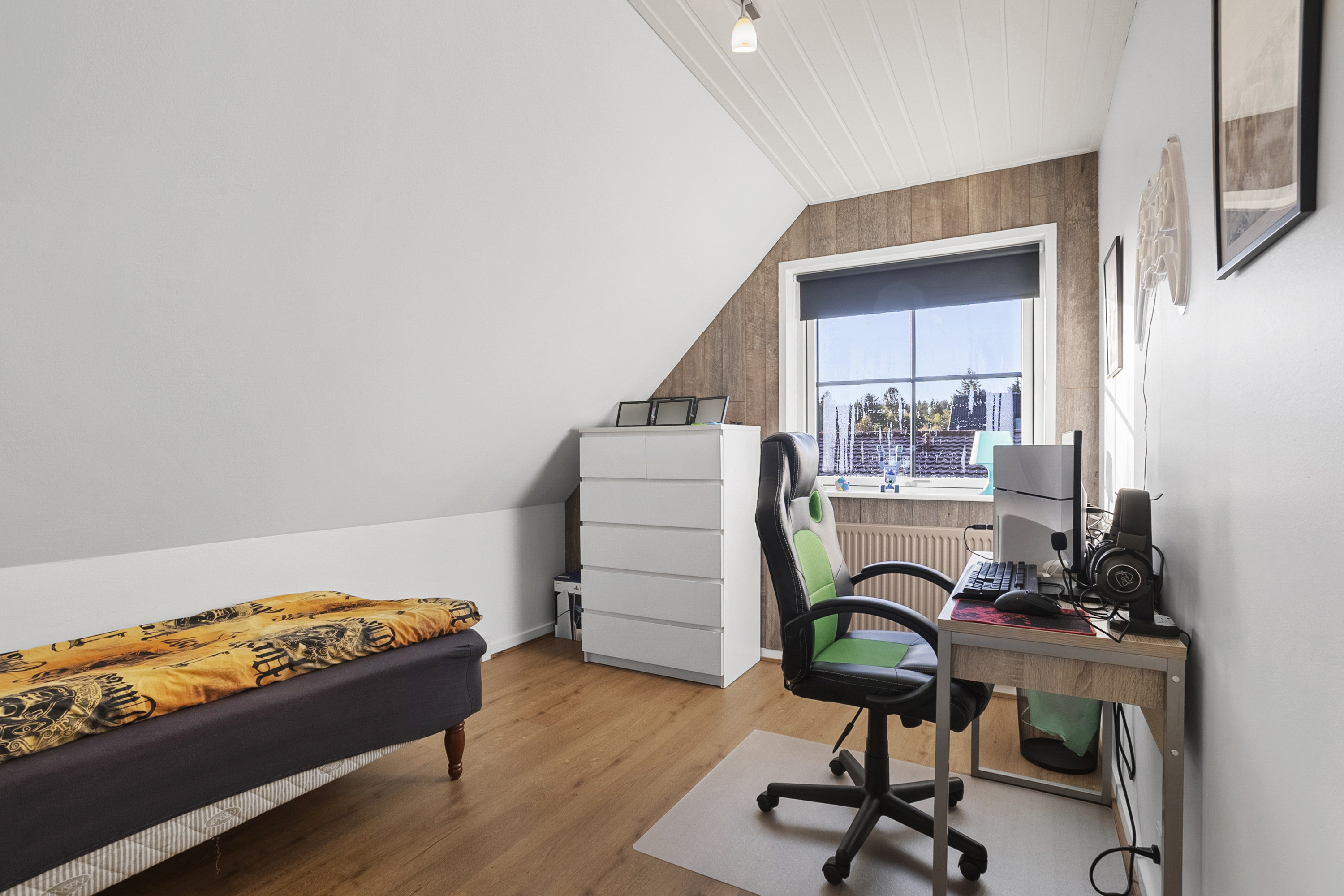 Fremhævet værelse billede i fuldskærmstilstand. Billede af Godthåbsvej 1, Astrup, 9800 Hjørring