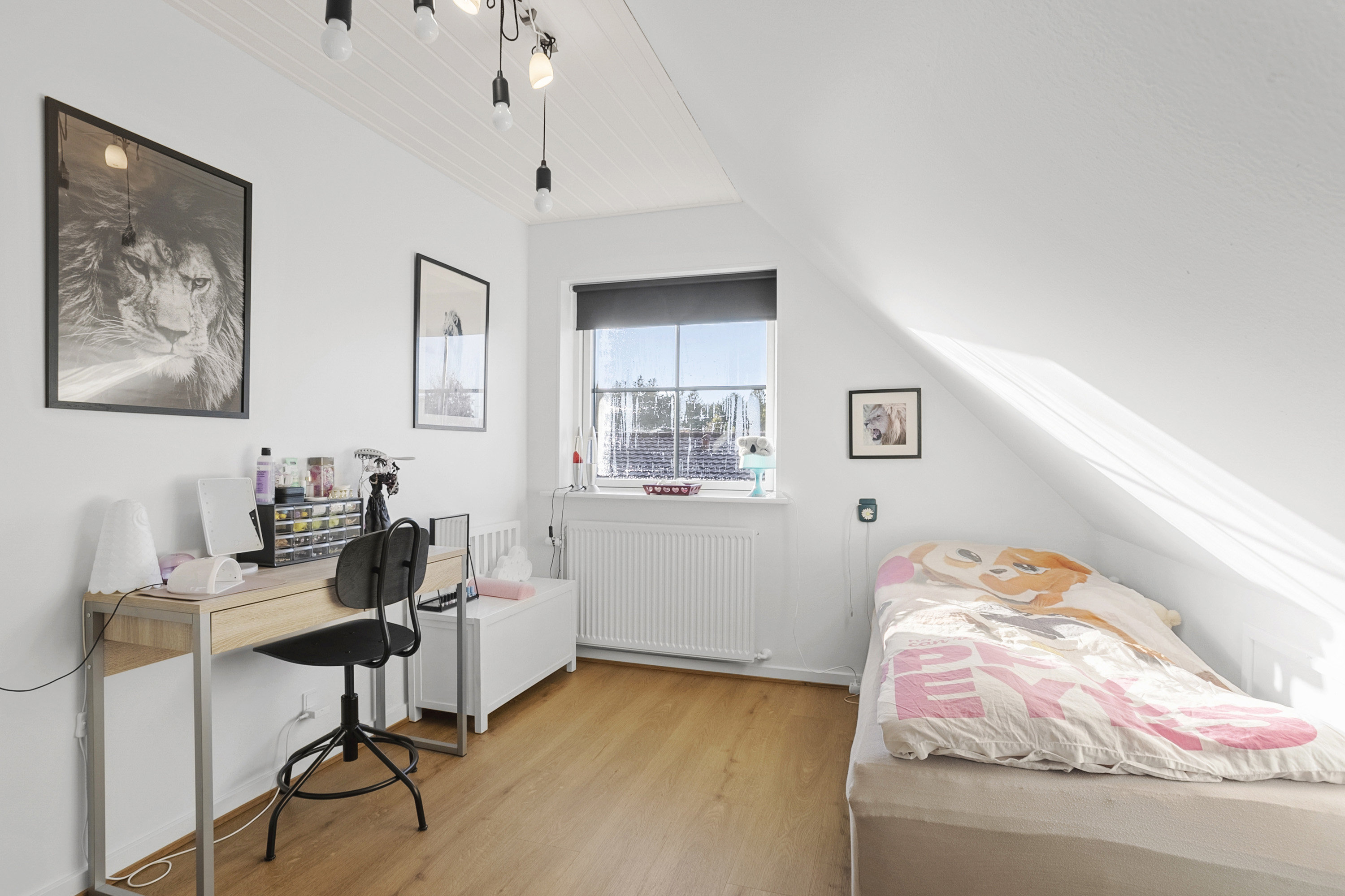 Fremhævet værelse billede i fuldskærmstilstand. Billede af Godthåbsvej 1, Astrup, 9800 Hjørring