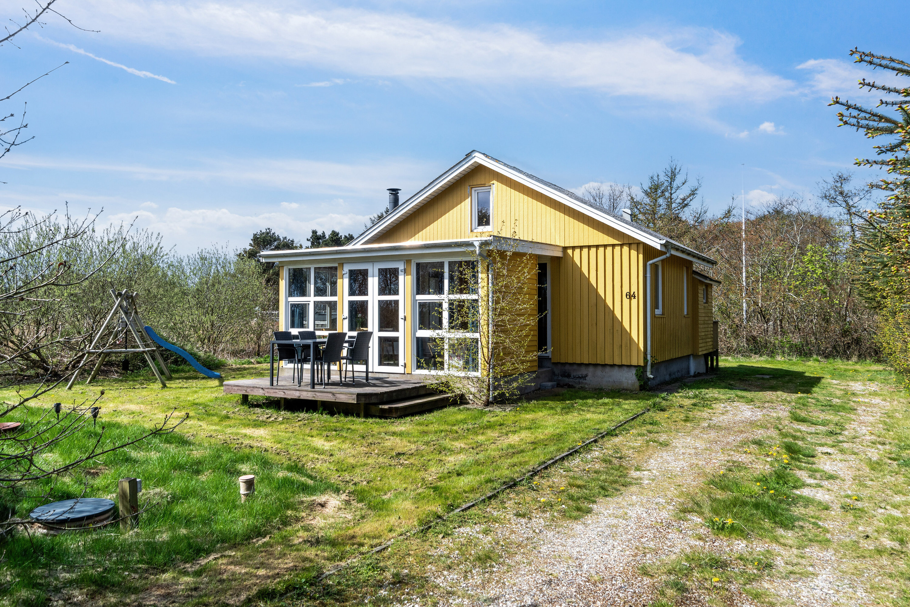 Fremhævet set fra haven billede i fuldskærmstilstand. Billede af Sommerstedvej 64, Lyngs Torp, 7790 Thyholm