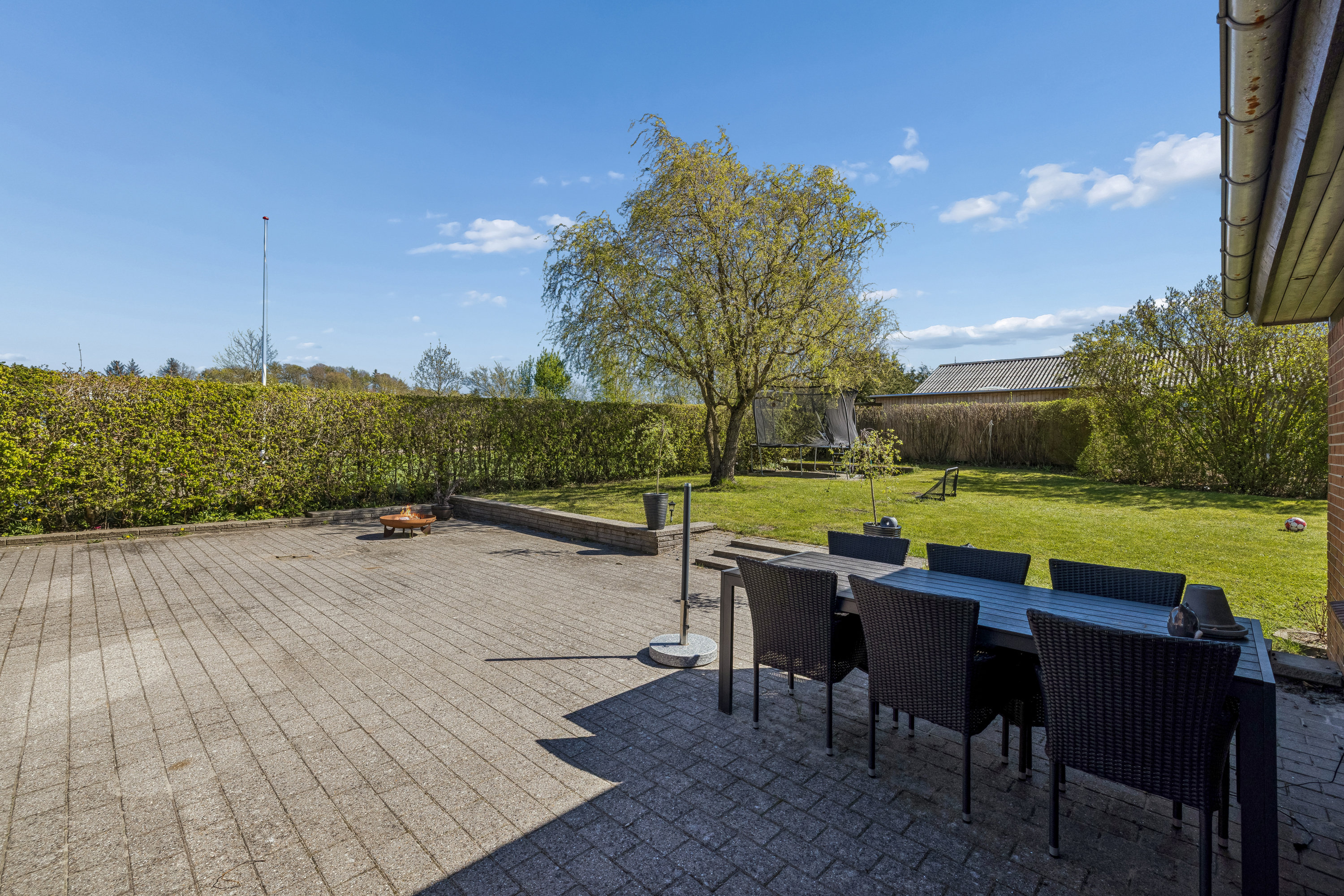 Fremhævet terrasse billede i fuldskærmstilstand. Billede af Rahbechsvej 18, Sparkær, 8800 Viborg
