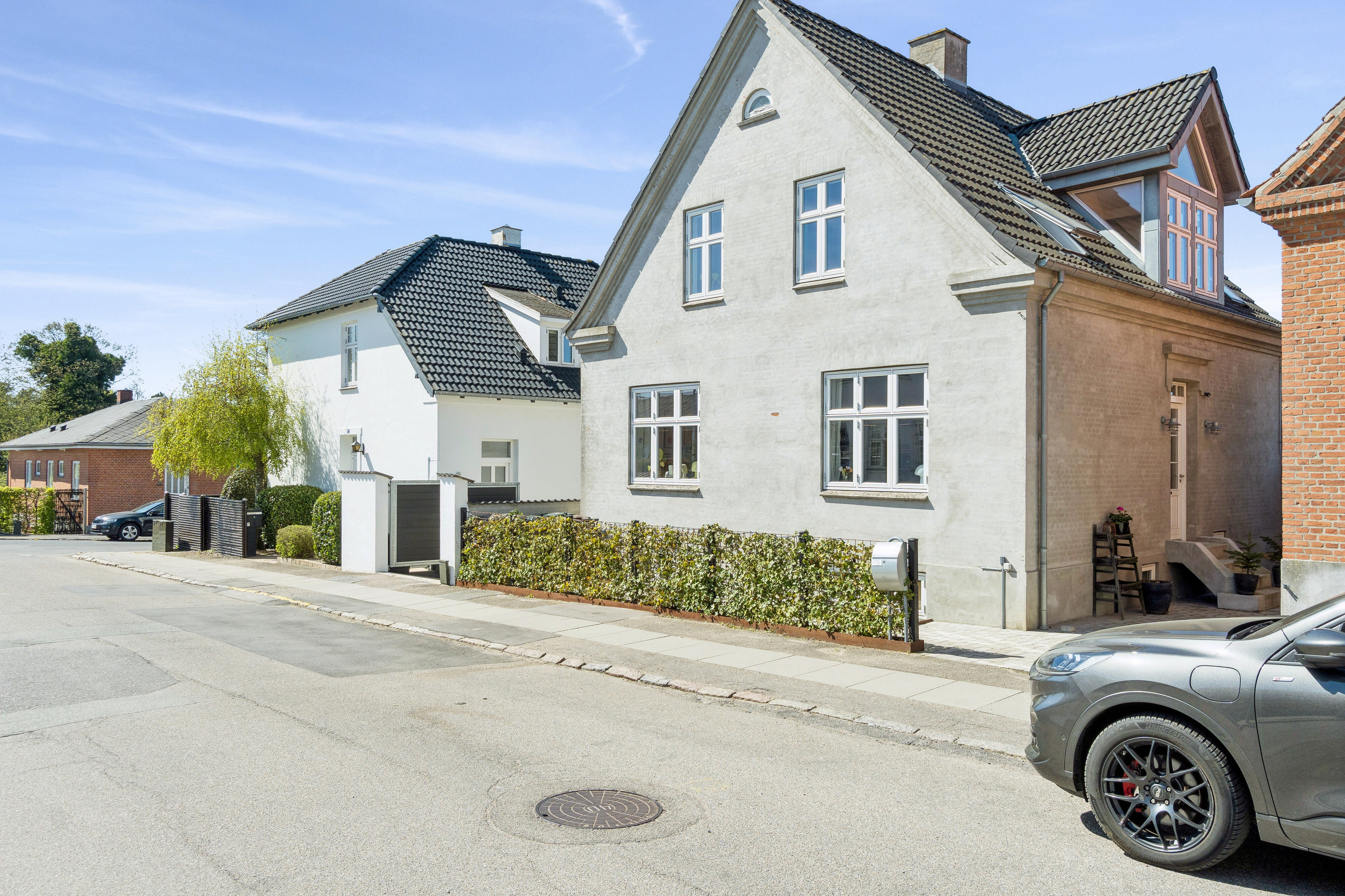 Fremhævet set fra vejen billede i fuldskærmstilstand. Billede af Fredensgade 10, 4200 Slagelse