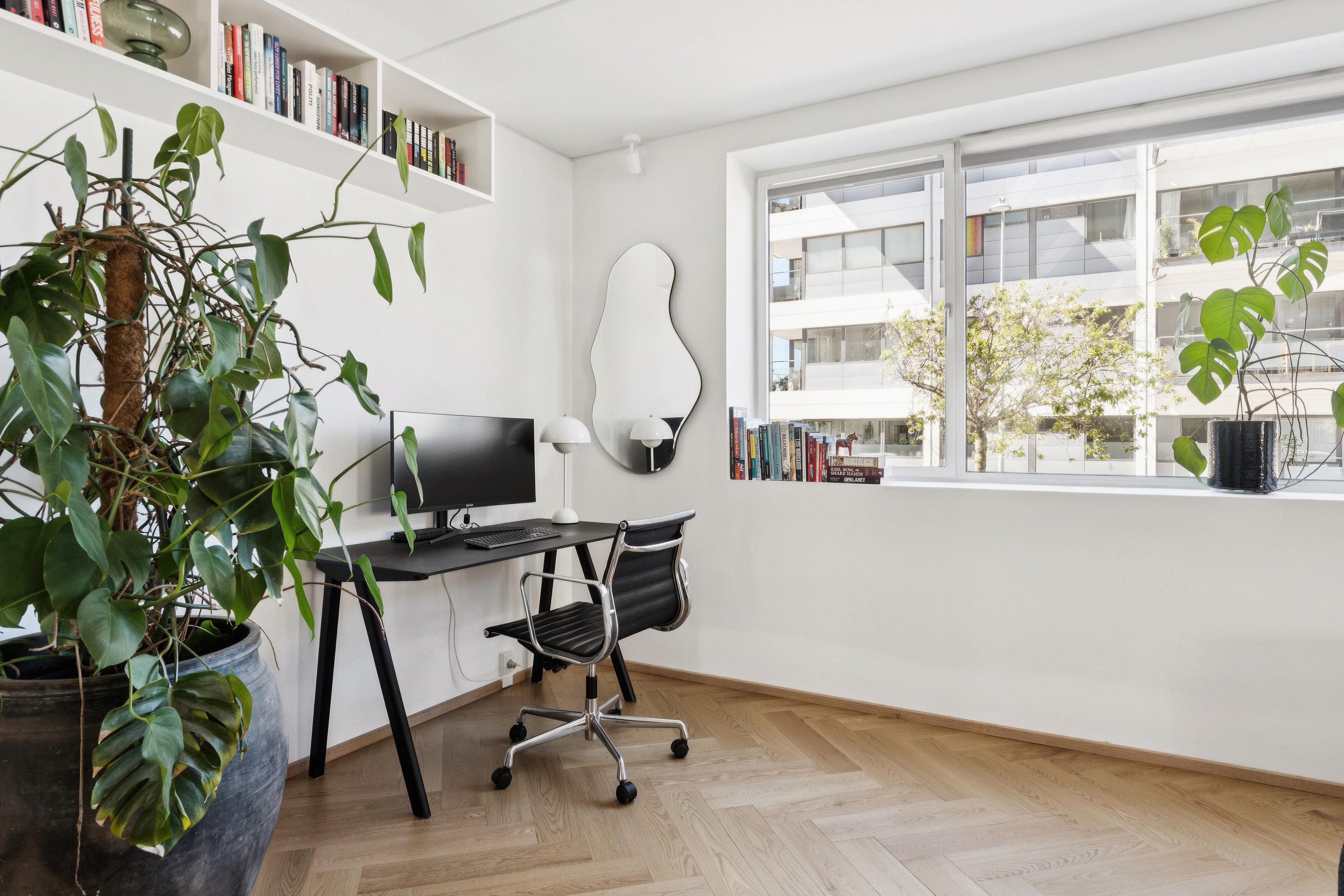 Fremhævet arbejdsværelse billede i fuldskærmstilstand. Billede af Islands Brygge 77A, st.. tv., 2300 København S