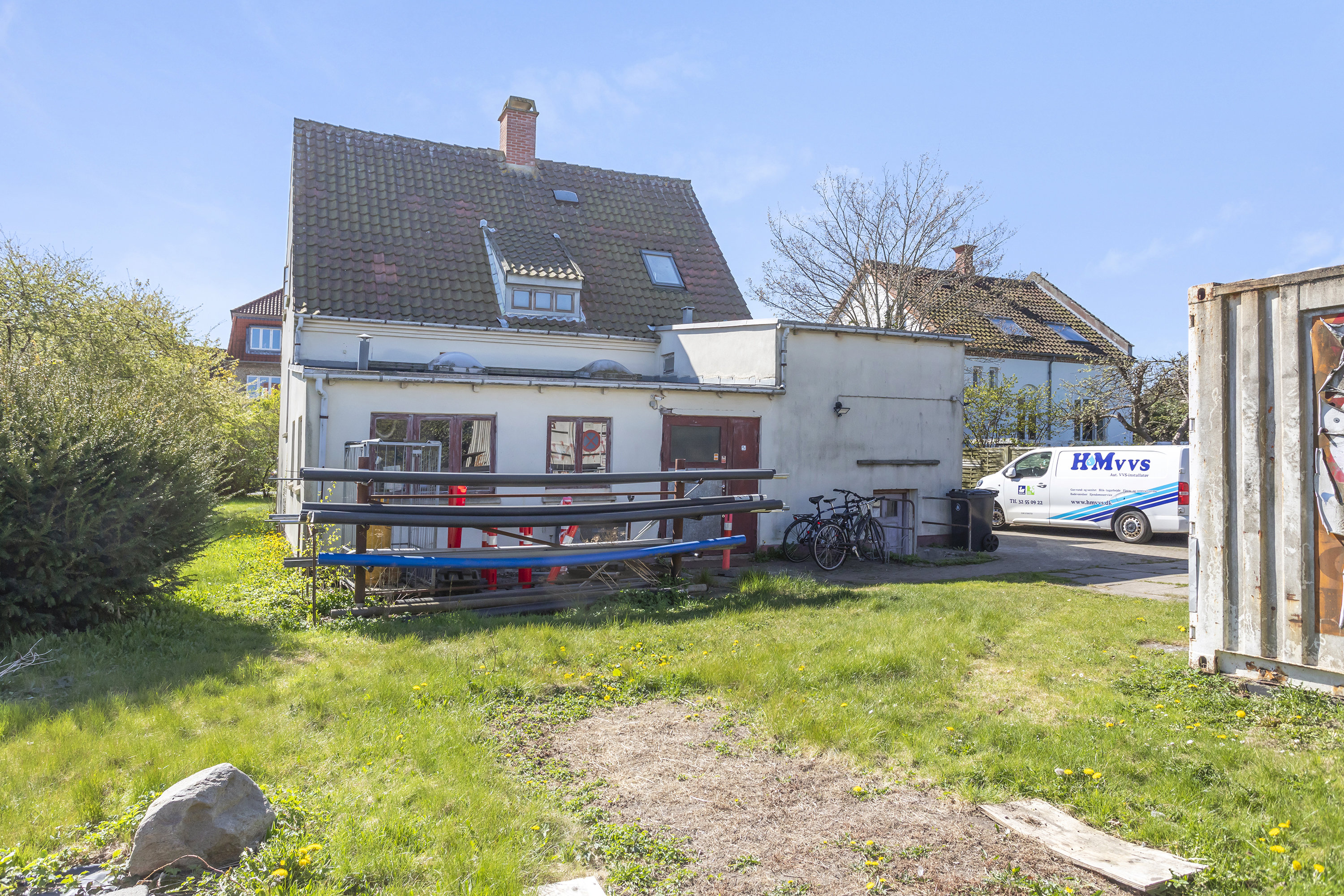 Fremhævet facade billede i fuldskærmstilstand. Billede af Kongovej 7, 2300 København S