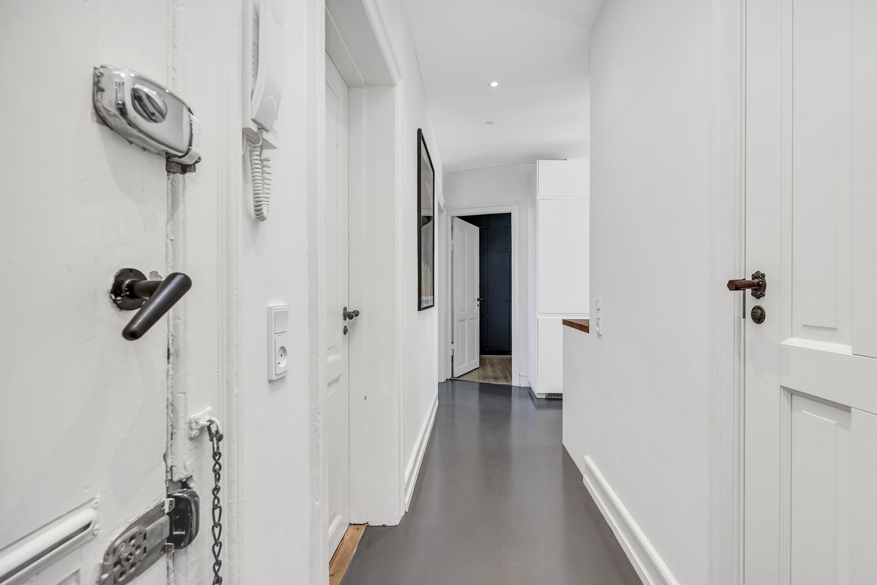 Fremhævet  billede i fuldskærmstilstand. Billede af Brobergsgade 6, 3. tv., 1427 København K