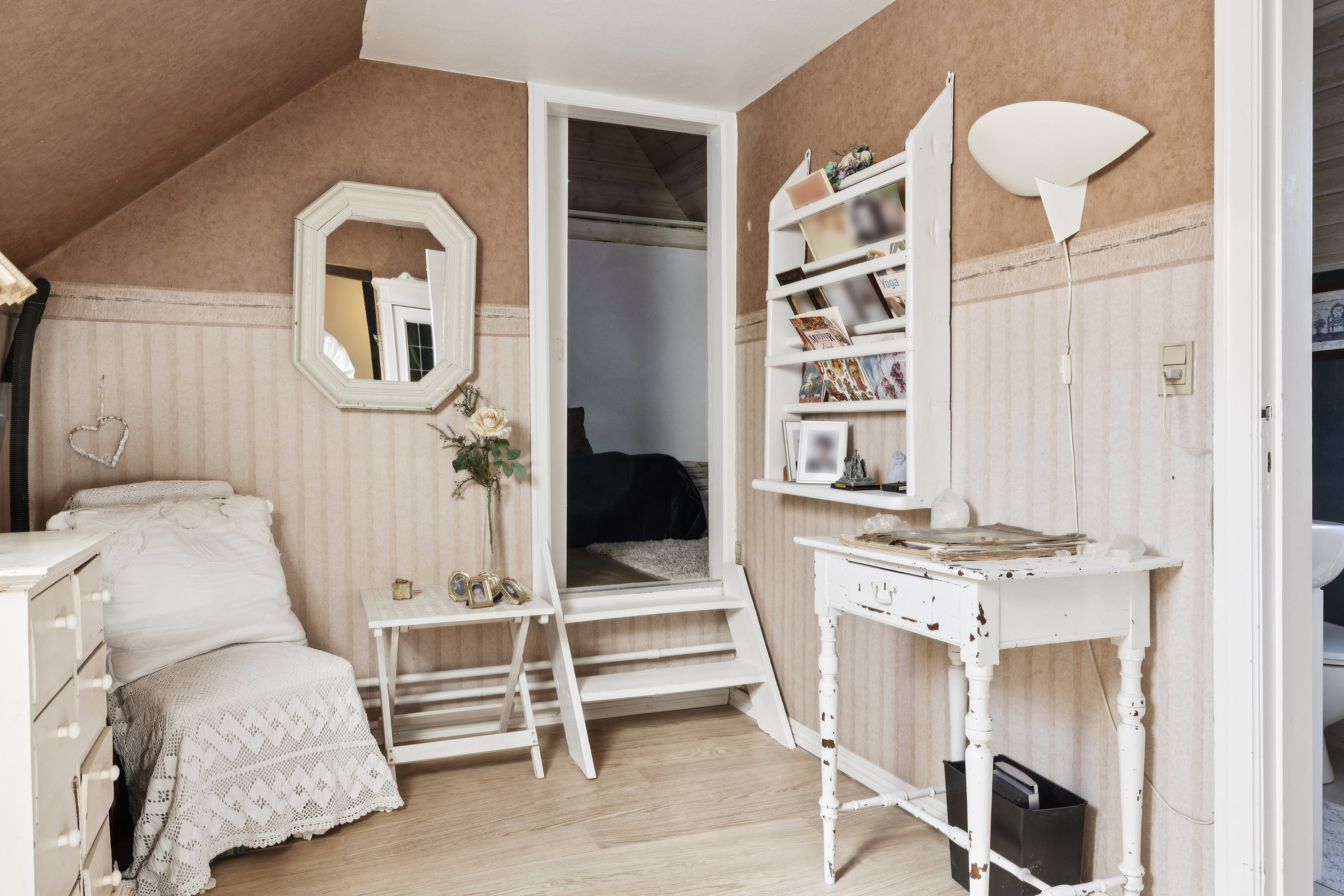 Fremhævet værelse billede i fuldskærmstilstand. Billede af Ramsherred 3, 5610 Assens