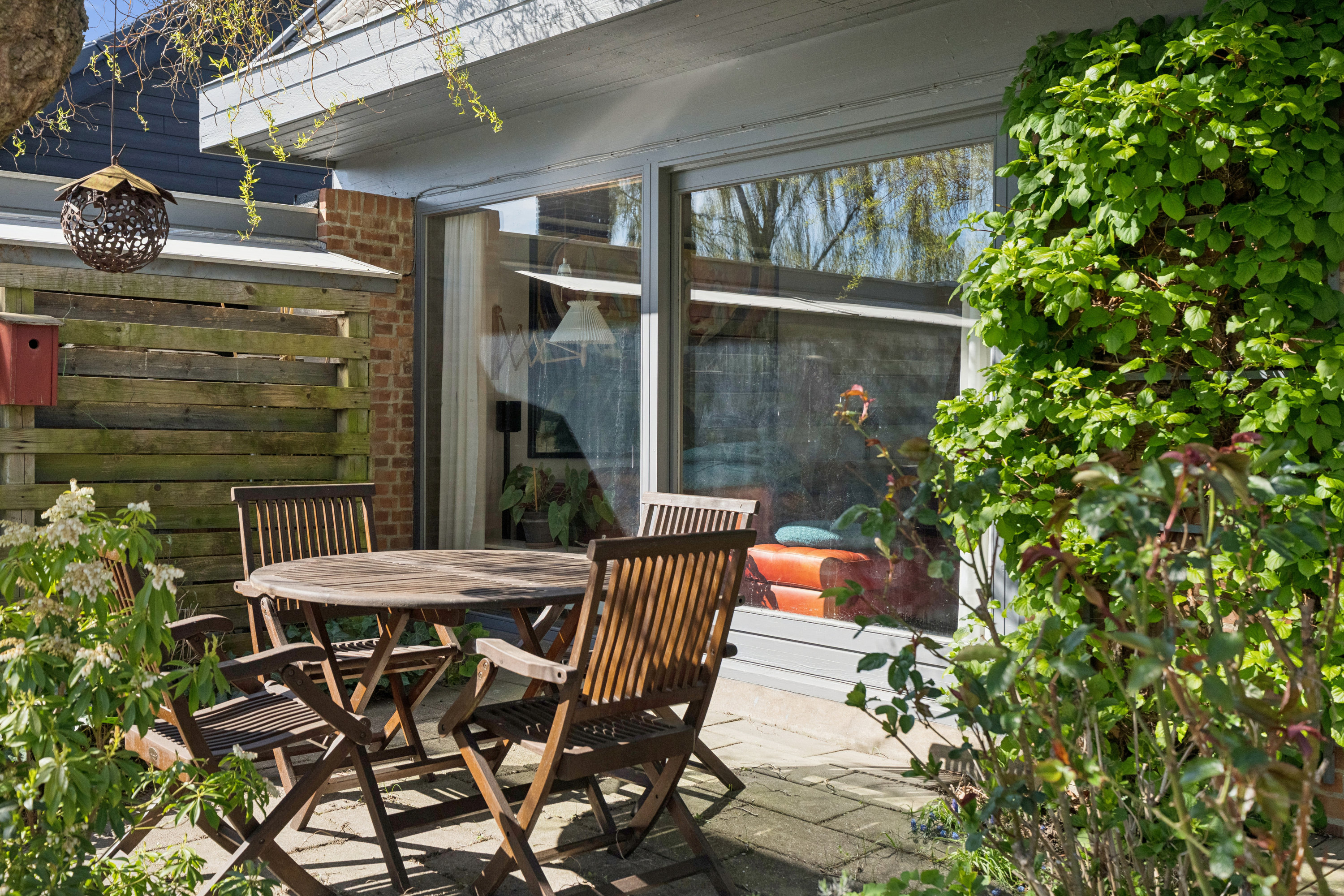 Fremhævet terrasse billede i fuldskærmstilstand. Billede af Bredkær Parkvej 6, 8250 Egå