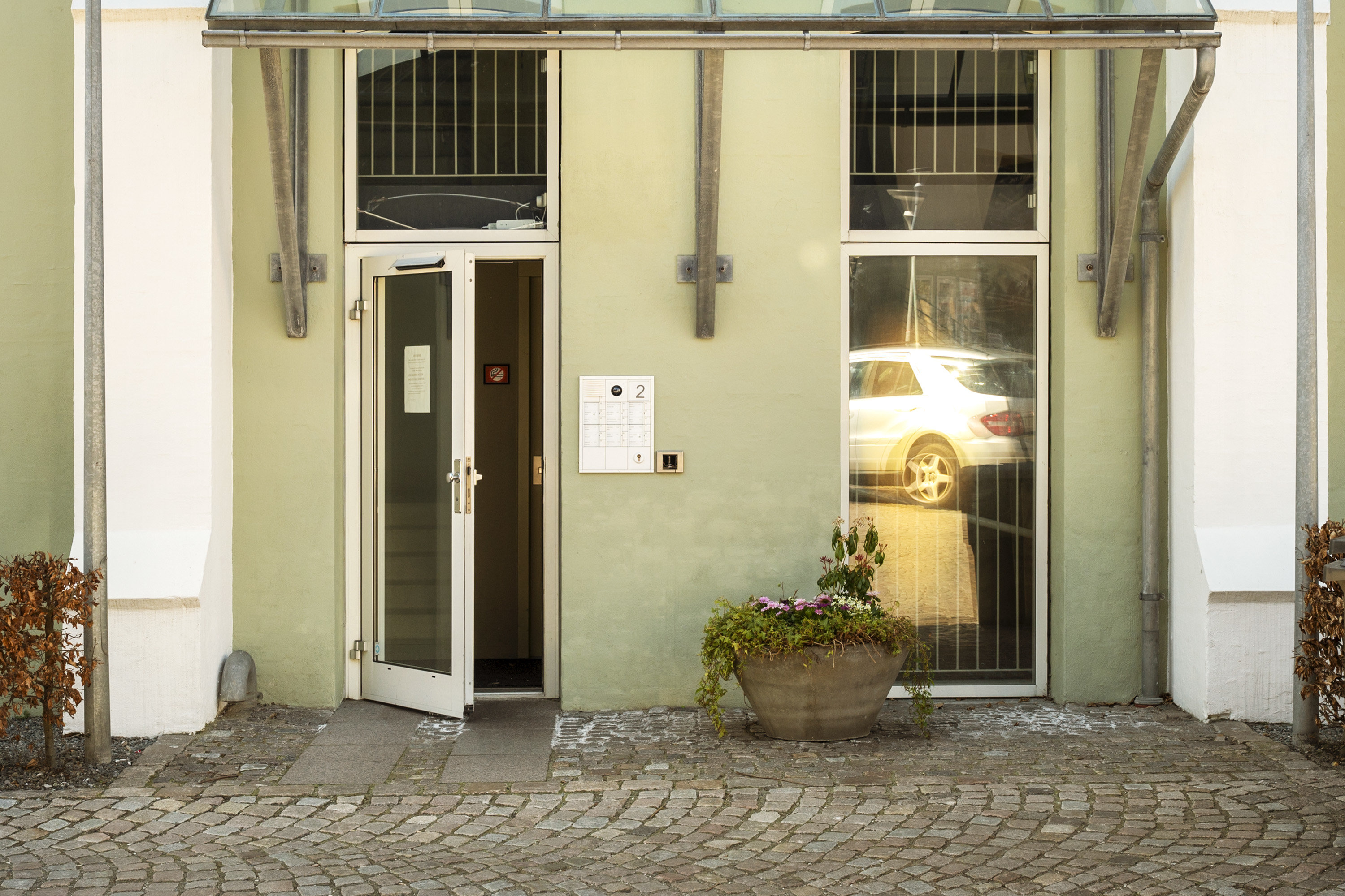 Fremhævet entré billede i fuldskærmstilstand. Billede af Teatergården 2, 1. tv., 8700 Horsens