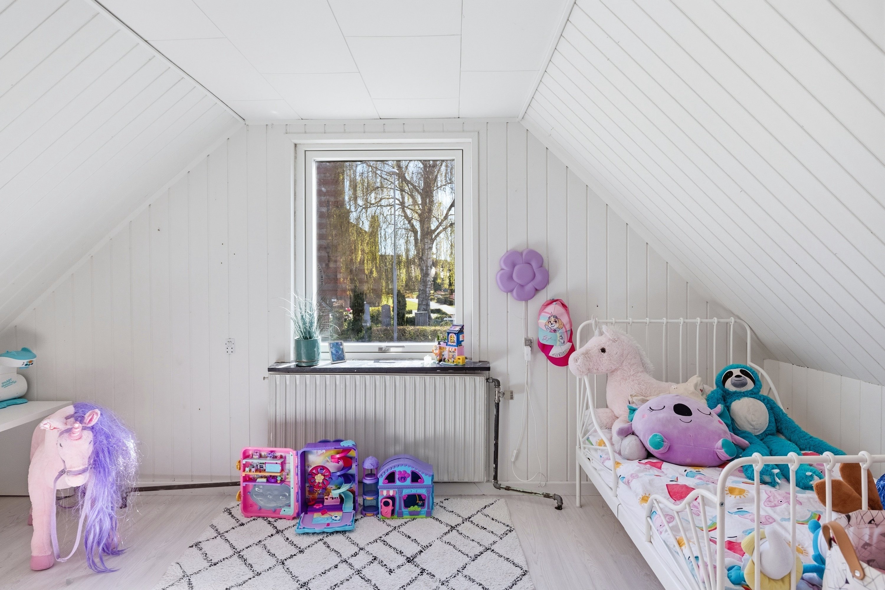 Fremhævet  billede i fuldskærmstilstand. Billede af Åby Kirkevej 2, 8230 Åbyhøj