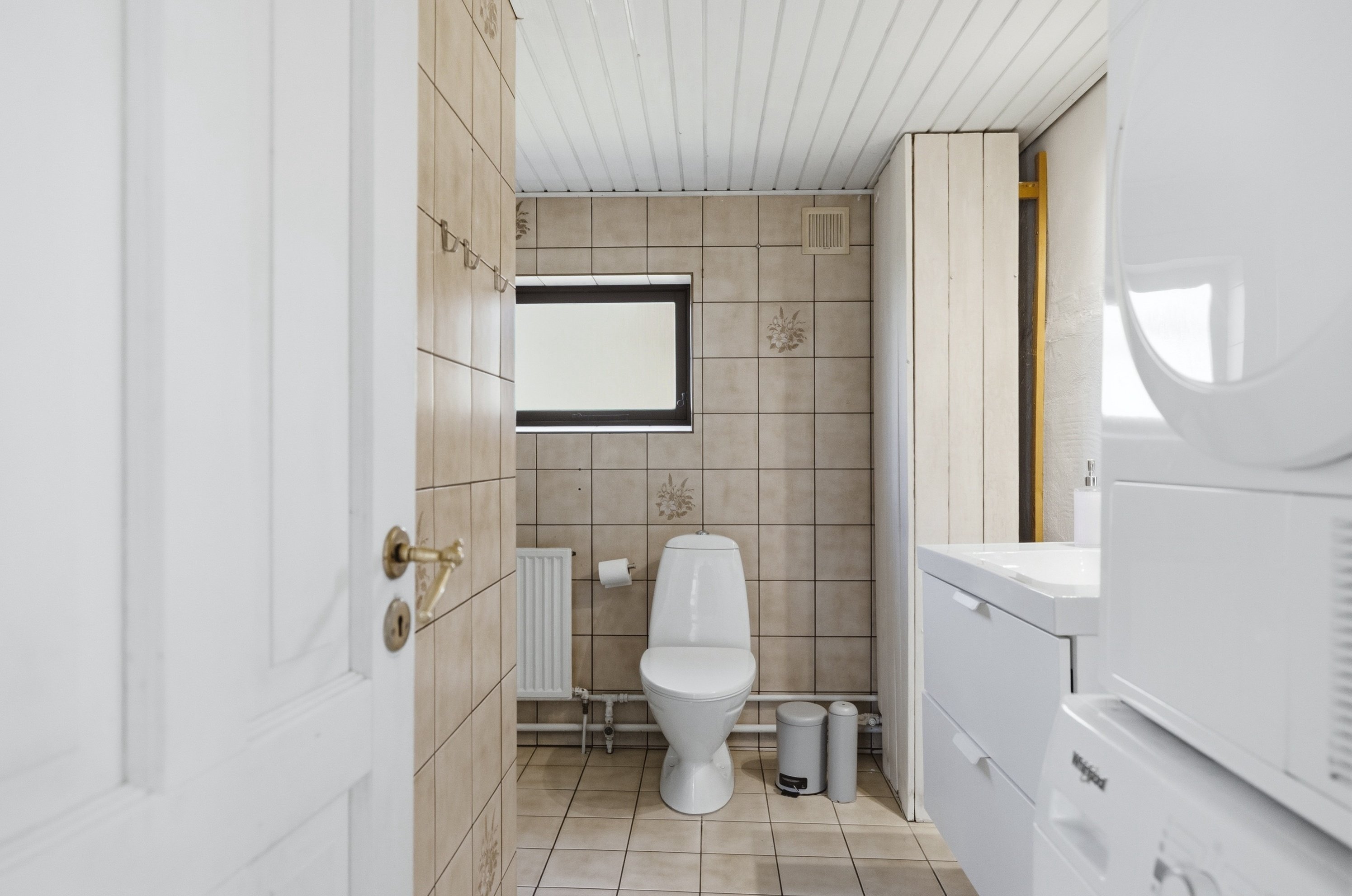 Fremhævet  billede i fuldskærmstilstand. Billede af Åby Kirkevej 2, 8230 Åbyhøj