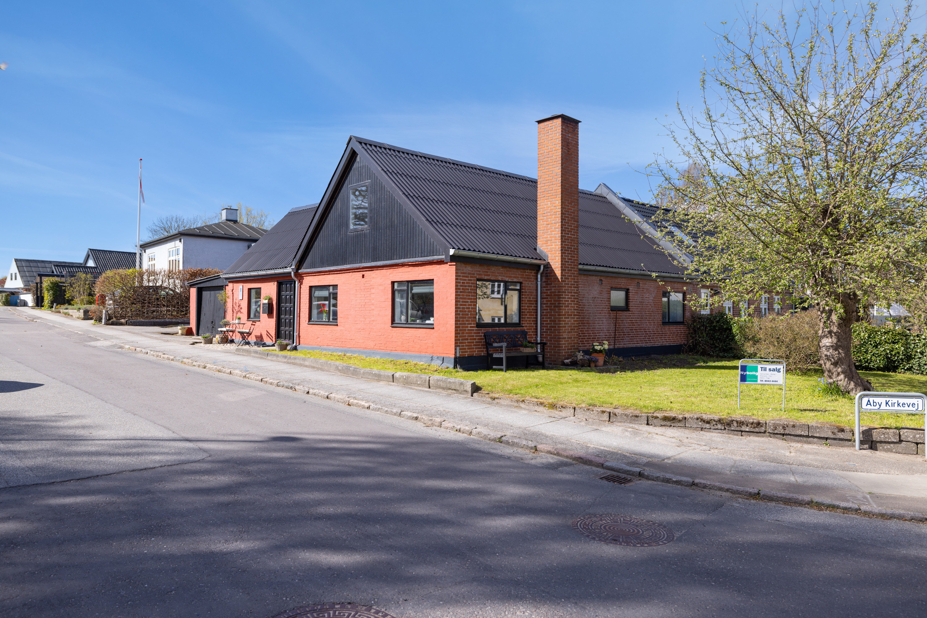 Fremhævet  billede i fuldskærmstilstand. Billede af Åby Kirkevej 2, 8230 Åbyhøj