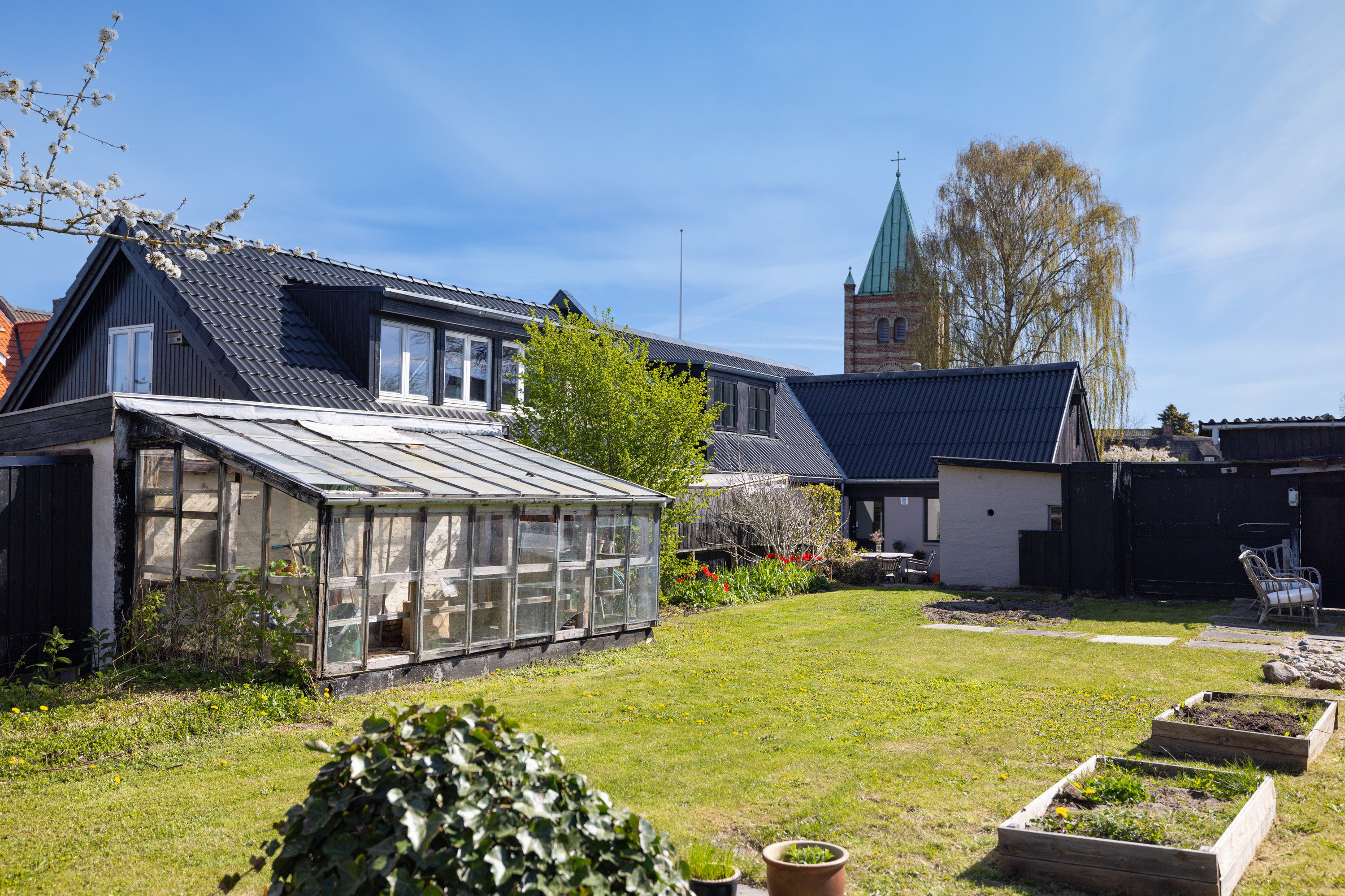 Fremhævet  billede i fuldskærmstilstand. Billede af Åby Kirkevej 2, 8230 Åbyhøj