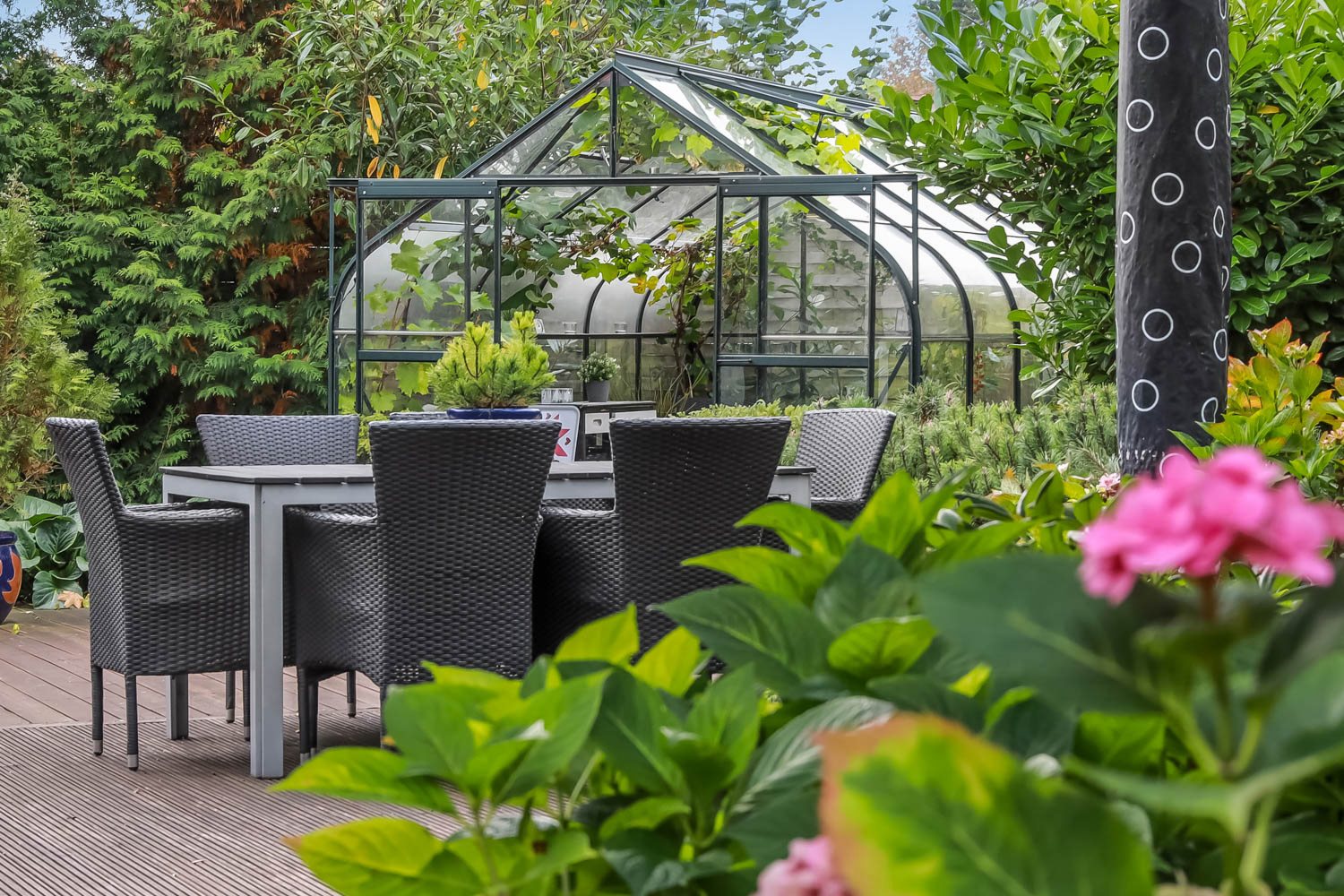 Fremhævet terrasse billede i fuldskærmstilstand. Billede af Nordskovvej 13, 5230 Odense M