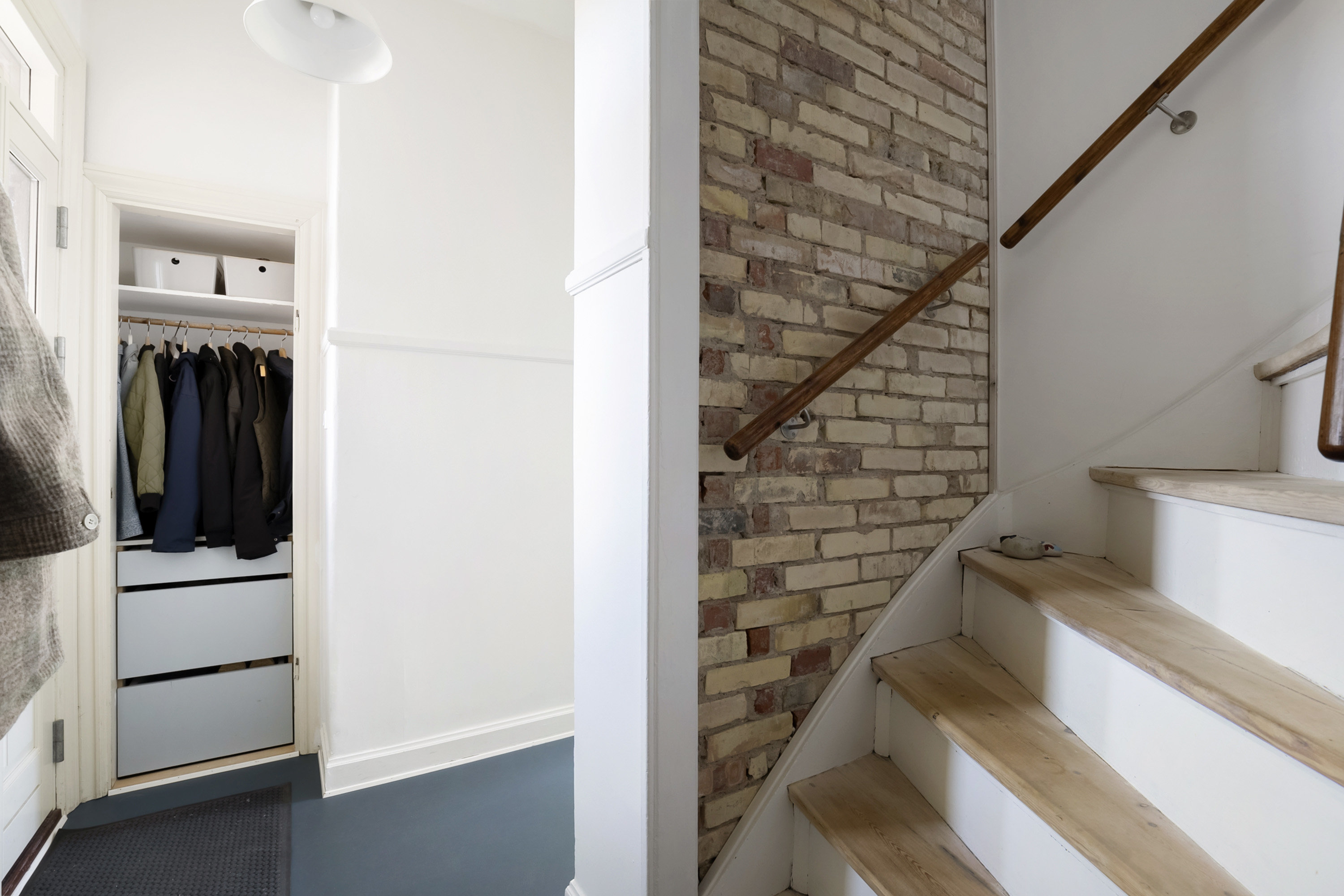 Fremhævet entré billede i fuldskærmstilstand. Billede af Marienlystvej 7, 5000 Odense C