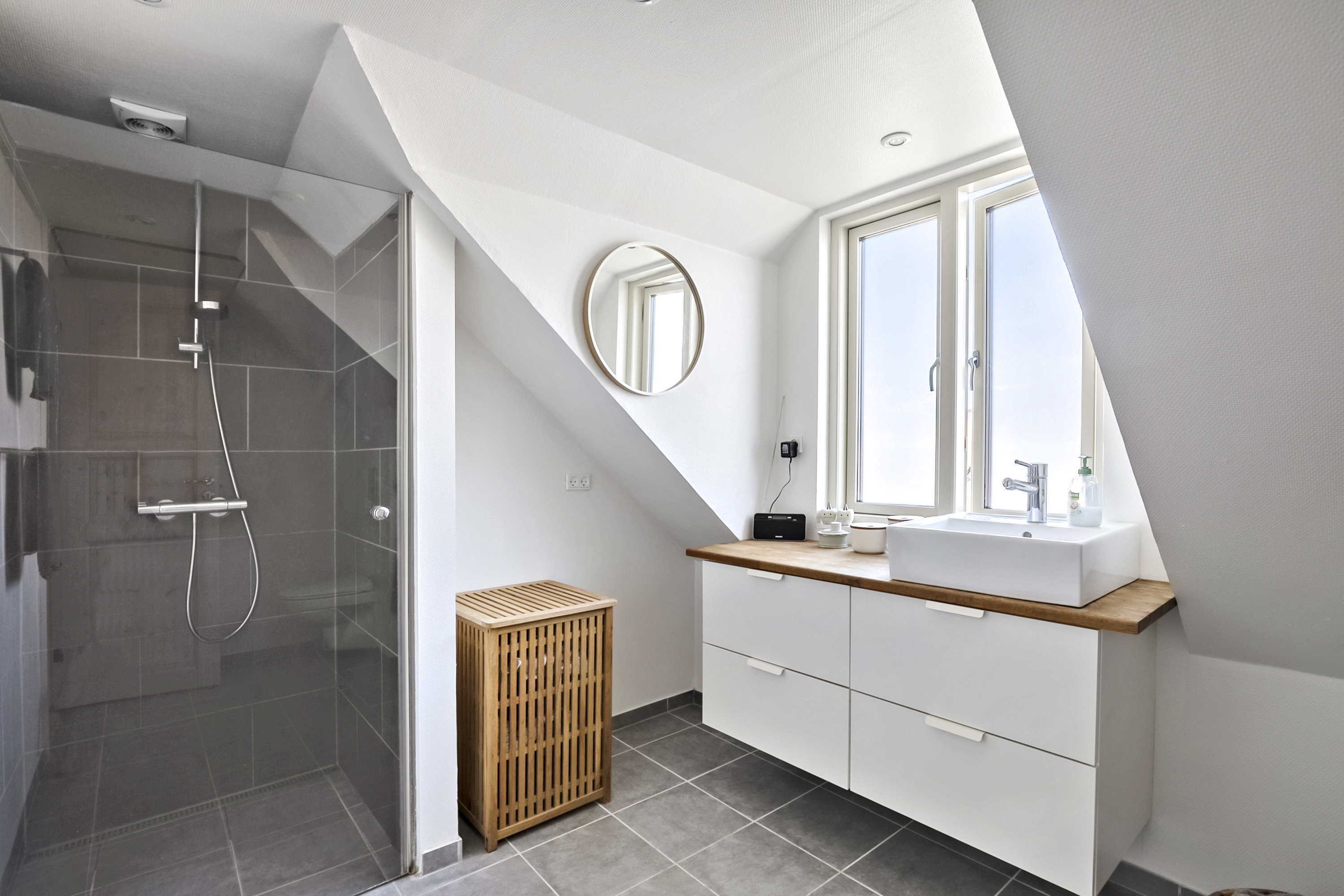 Fremhævet badeværelse billede i fuldskærmstilstand. Billede af Marienlystvej 7, 5000 Odense C