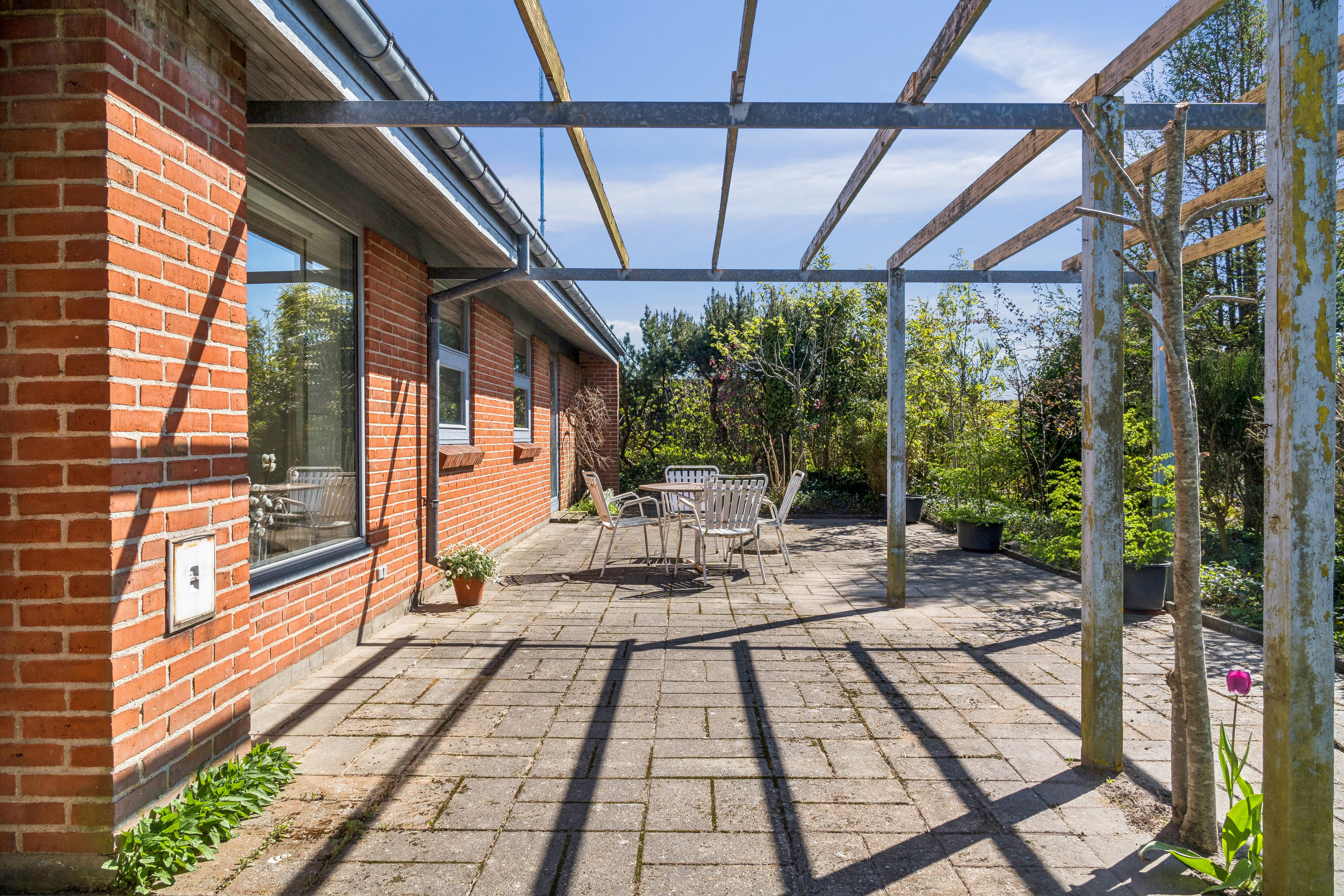 Fremhævet terrasse billede i fuldskærmstilstand. Billede af Katterhøjvej 15, Skåde, 8270 Højbjerg
