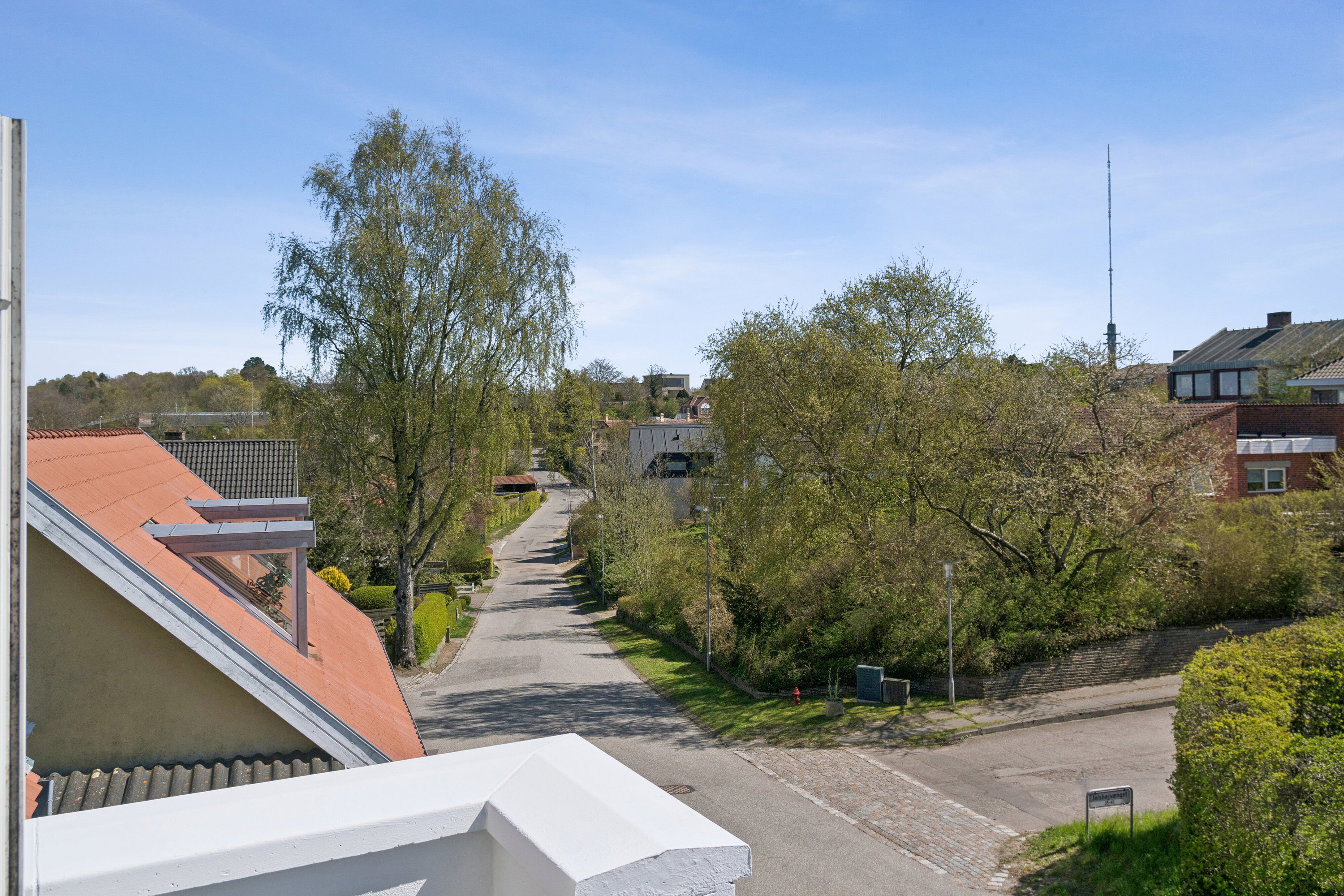 Fremhævet udendørs billede i fuldskærmstilstand. Billede af Jelshøjvænget 12, Skåde, 8270 Højbjerg