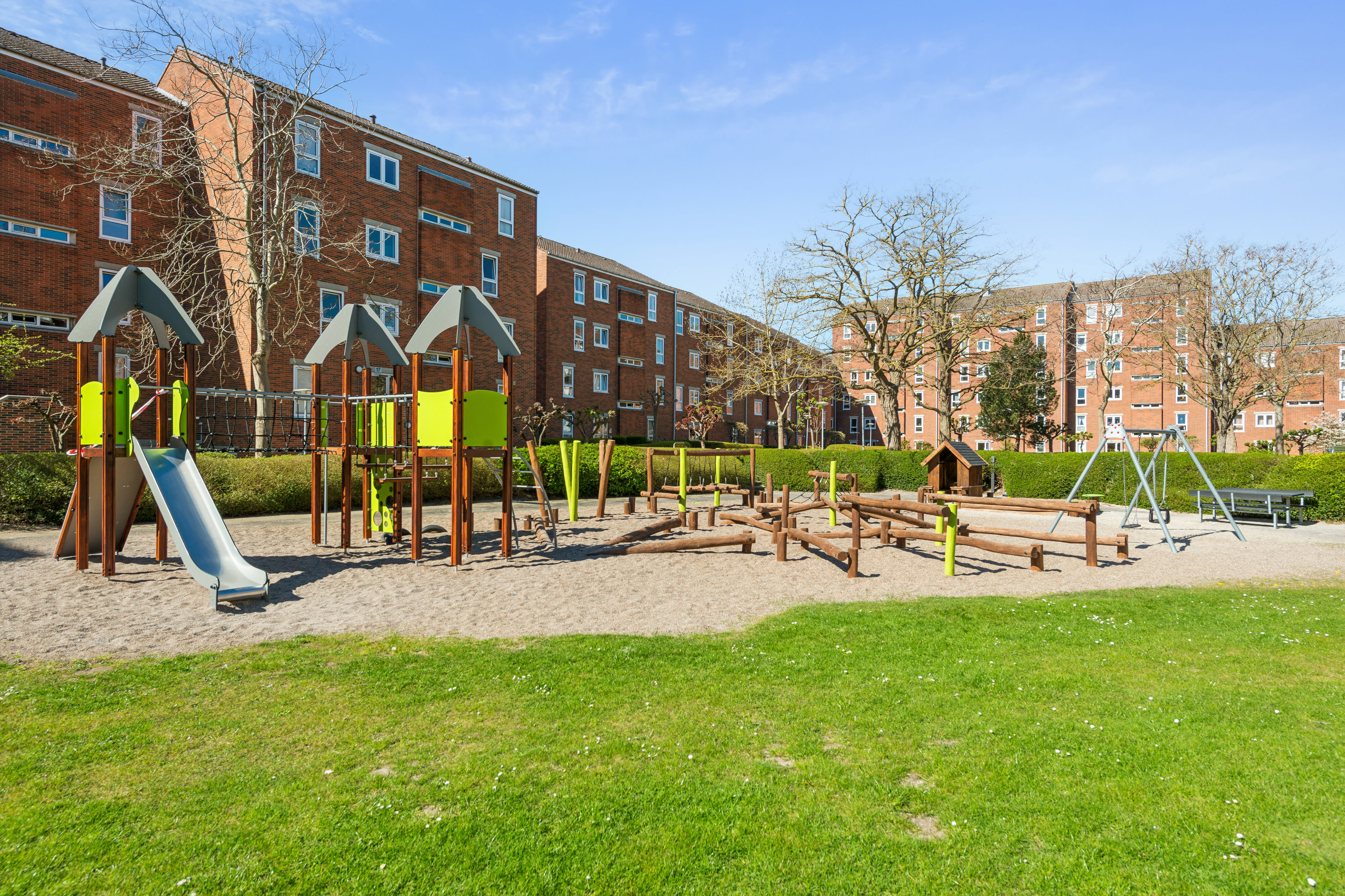 Fremhævet omgivelser billede i fuldskærmstilstand. Billede af Hegnsgården 22, 1. th., 2670 Greve