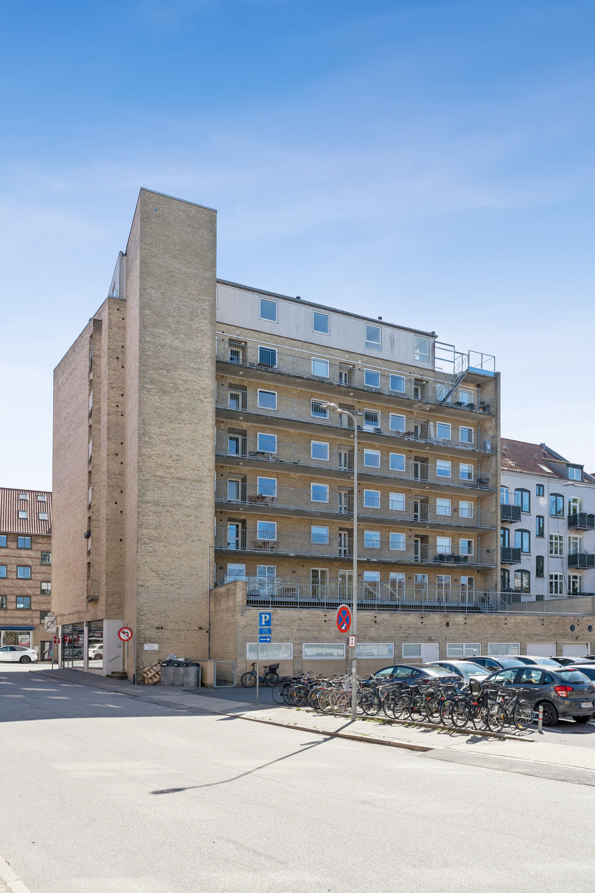 Fremhævet andet billede i fuldskærmstilstand. Billede af Vesterbro 35, 5. 501., 9000 Aalborg