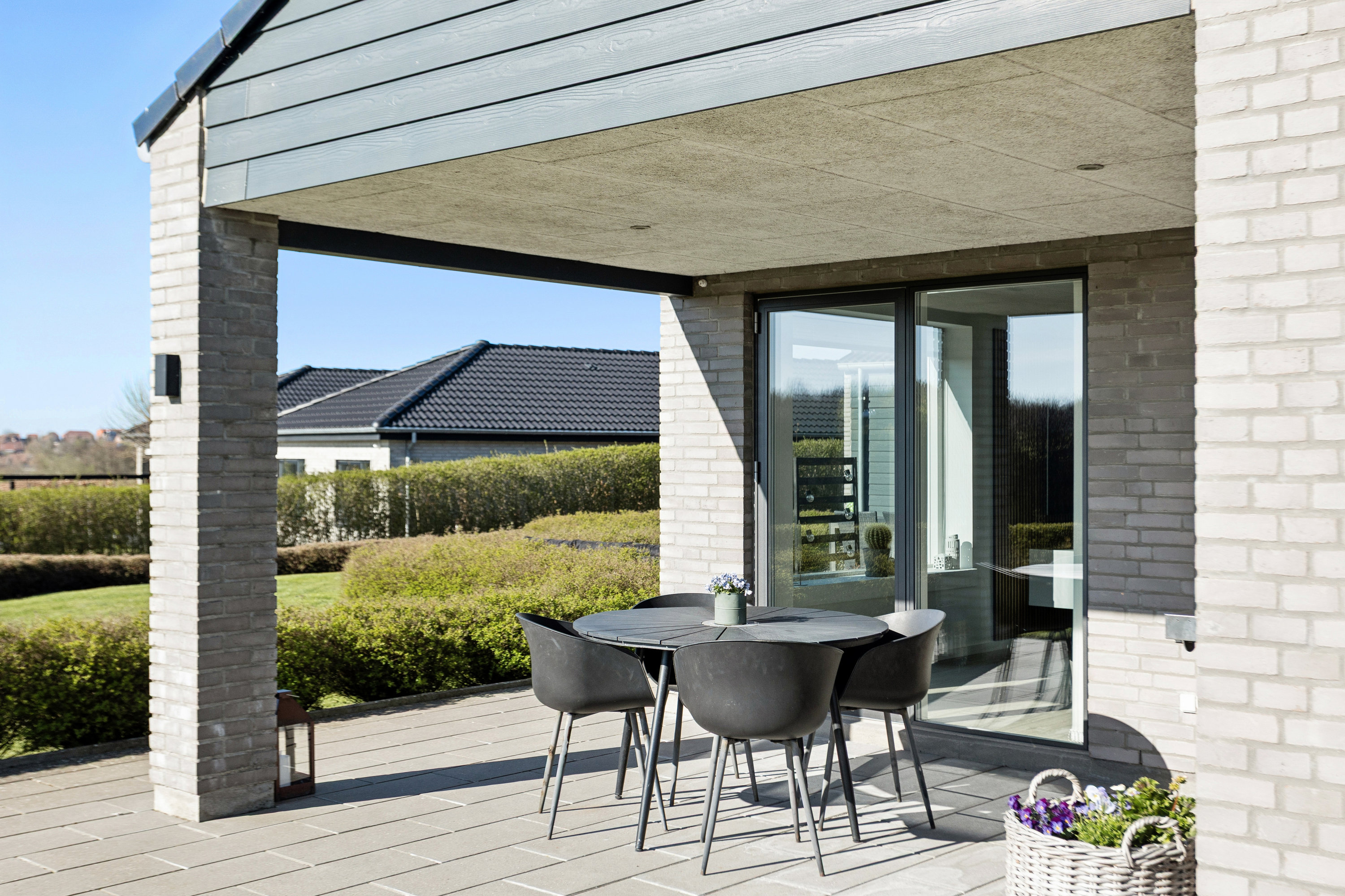 Fremhævet terrasse billede i fuldskærmstilstand. Billede af Klokkedybet 28, Vinde, 7800 Skive