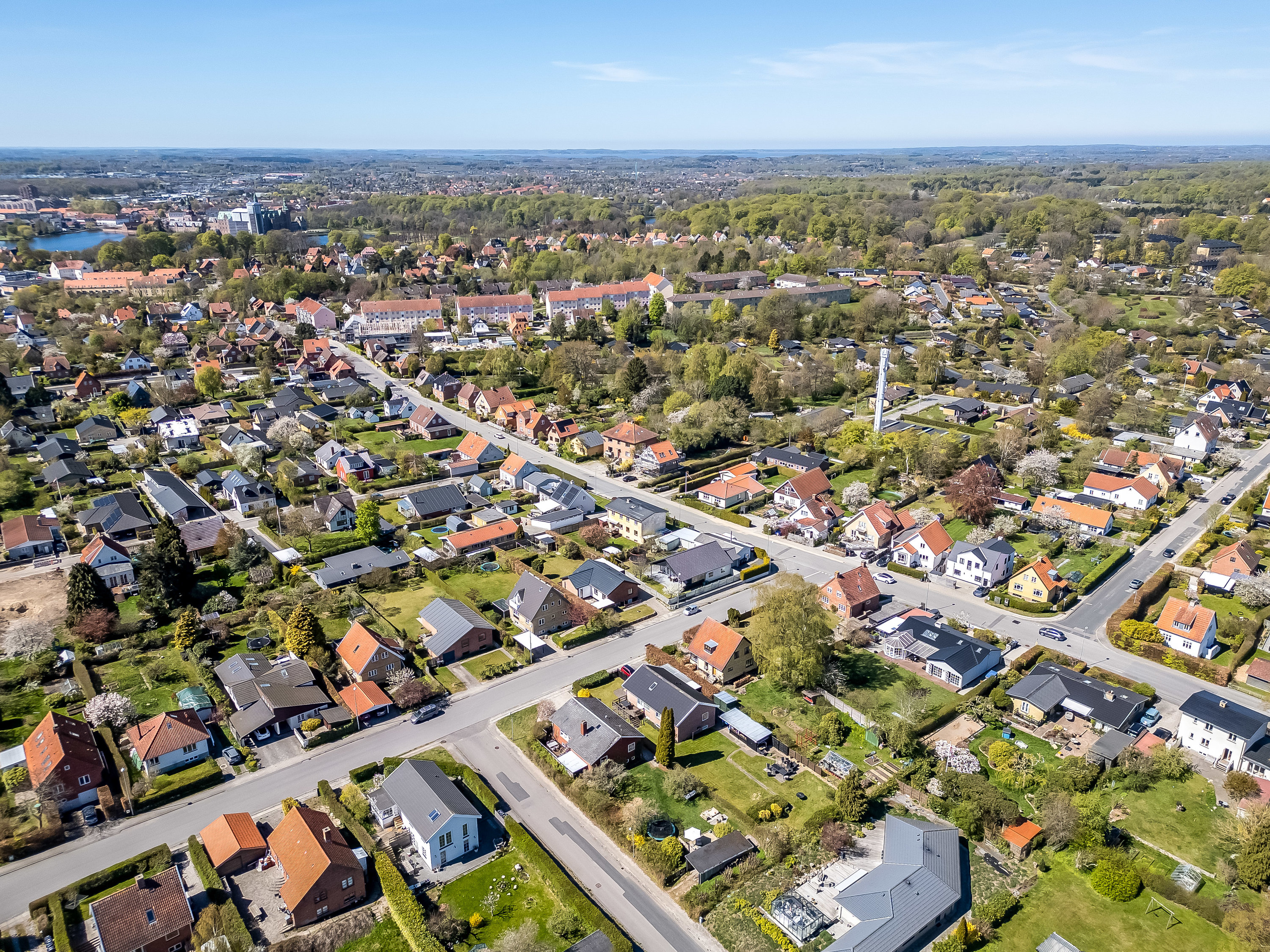 Fremhævet luftfoto billede i fuldskærmstilstand. Billede af Carl Zahlmannsvej 32, 3400 Hillerød