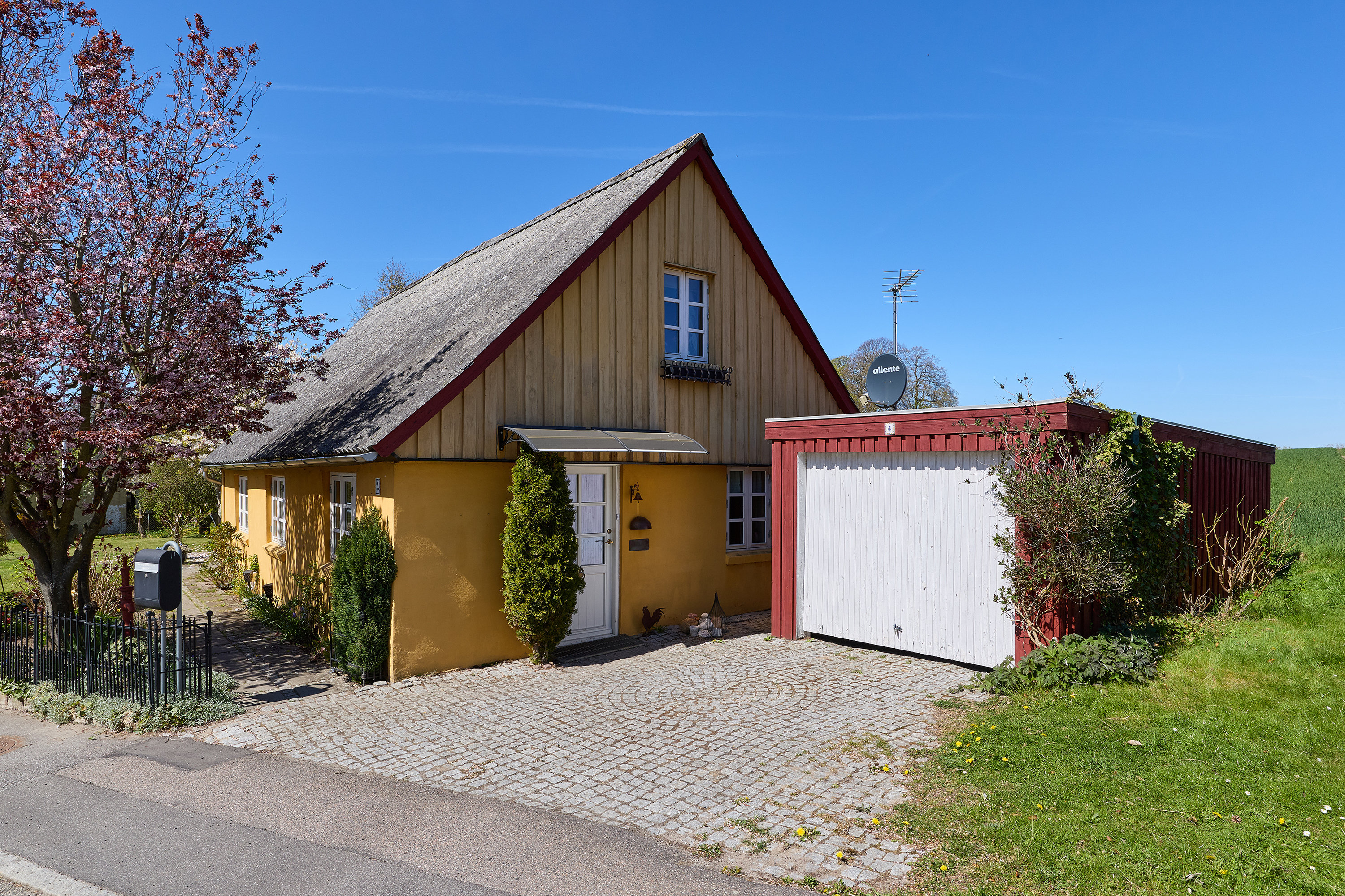 Fremhævet ejendommen billede i fuldskærmstilstand. Billede af Strøbjergvej 4, Sigerslevøster, 3600 Frederikssund