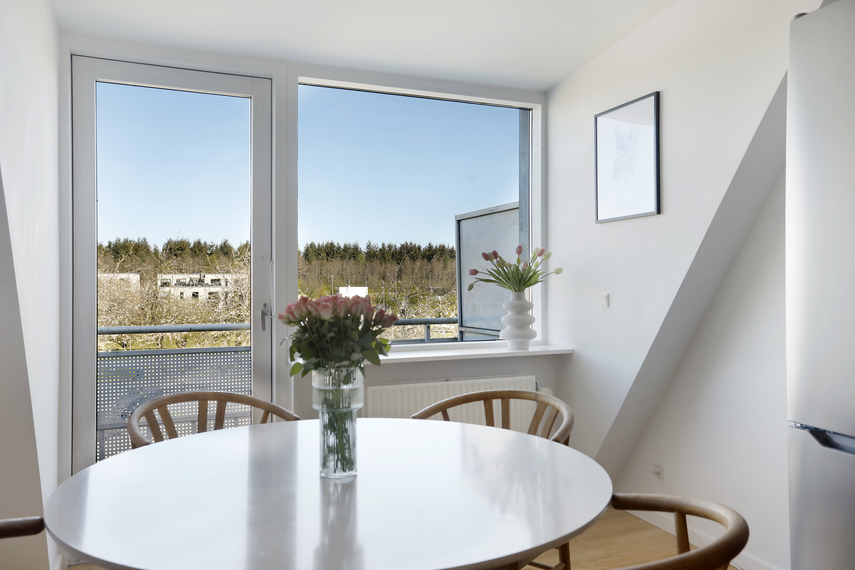 Fremhævet stue billede i fuldskærmstilstand. Billede af Egeskoven 222, 2. 7., 2600 Glostrup